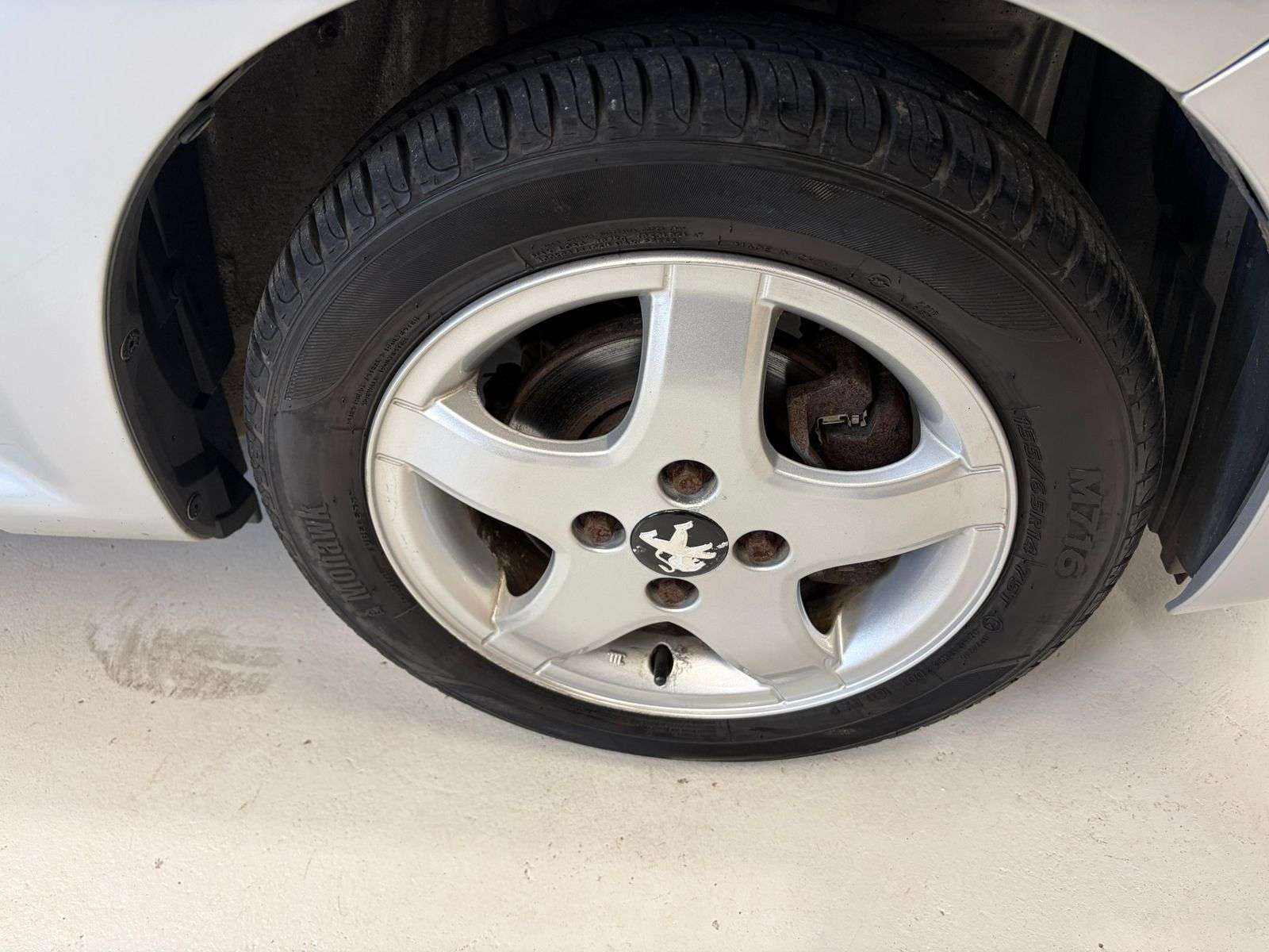 2012 PEUGEOT 107 2012 PEUGEOT 107