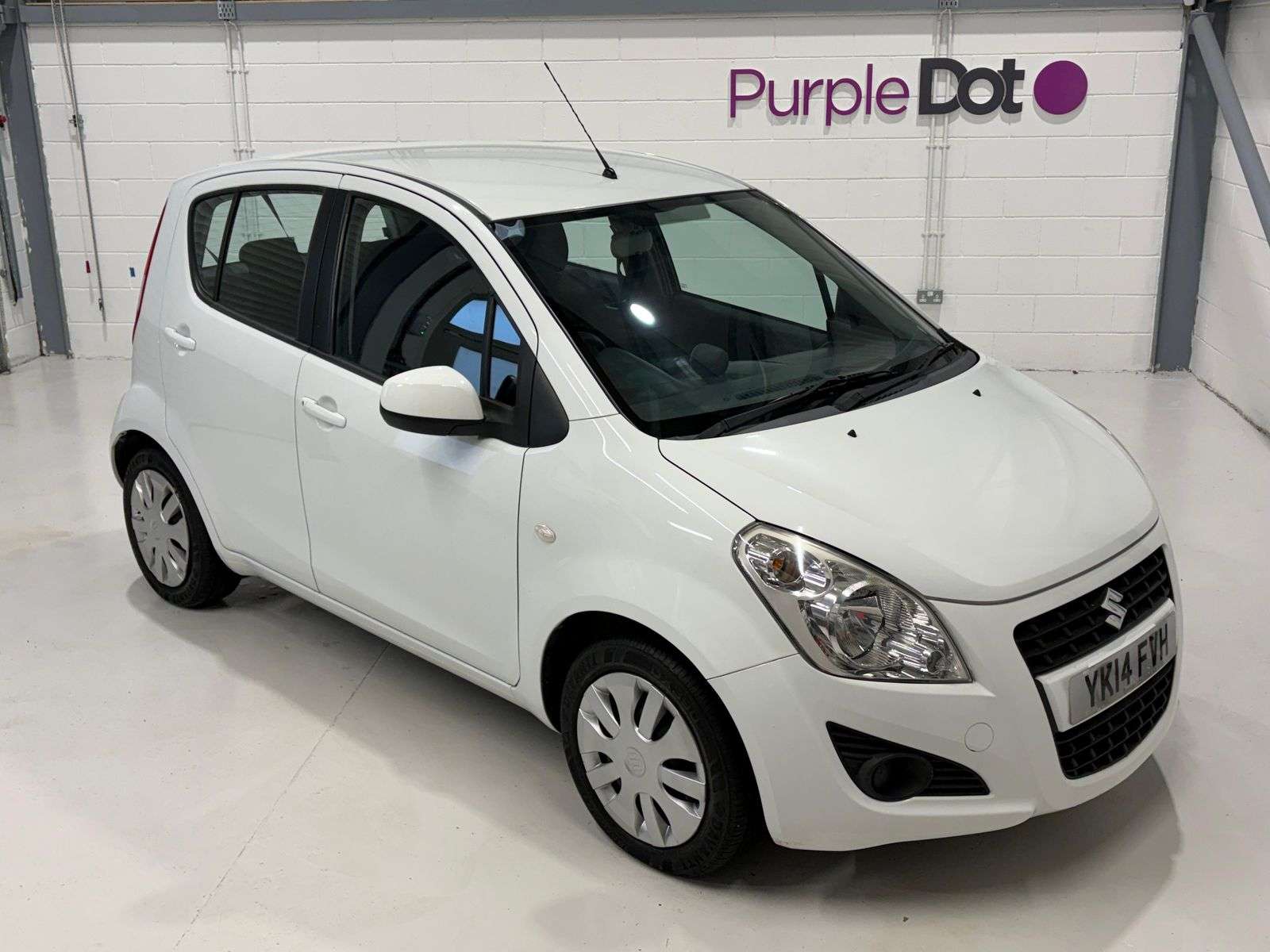 A 2014 SUZUKI SPLASH 1.0 12V SZ2 MPV 5dr Petrol Manual Euro 5 (68 ps) A 2014 SUZUKI SPLASH 1.0 12V SZ2 MPV 5dr Petrol Manual Euro 5 (68 ps)
