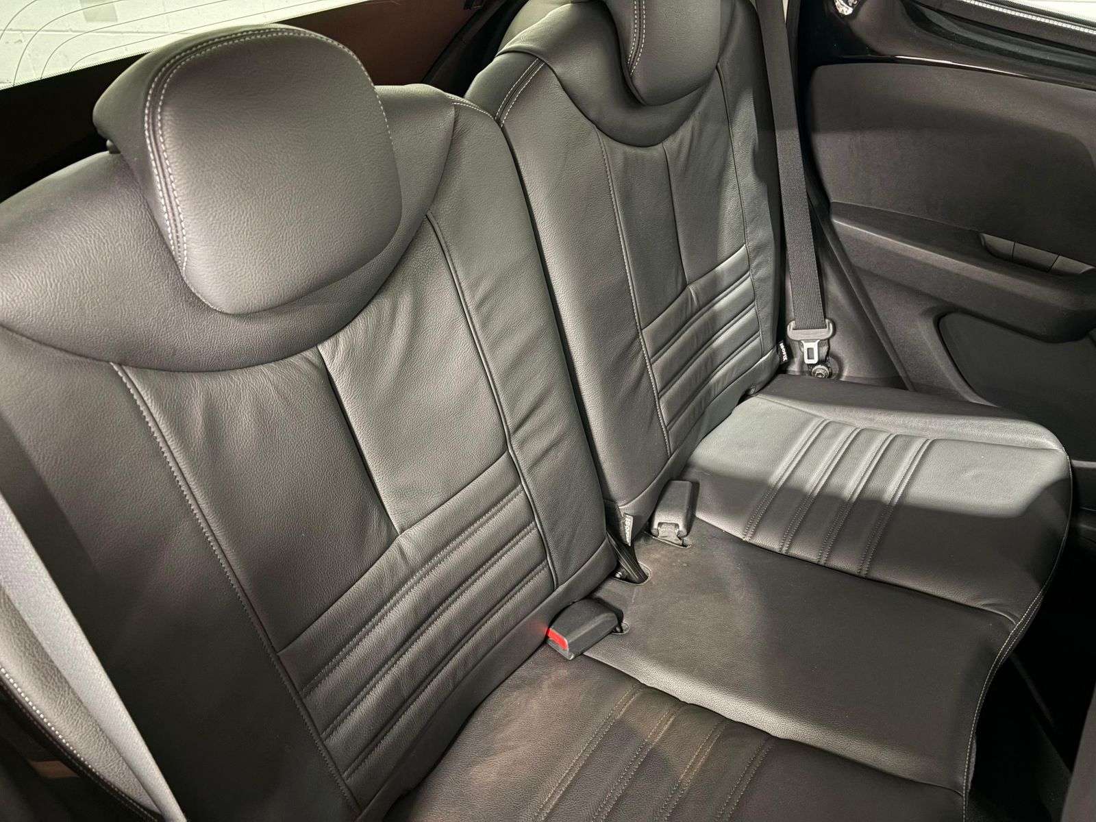 2014 PEUGEOT 108 2014 PEUGEOT 108