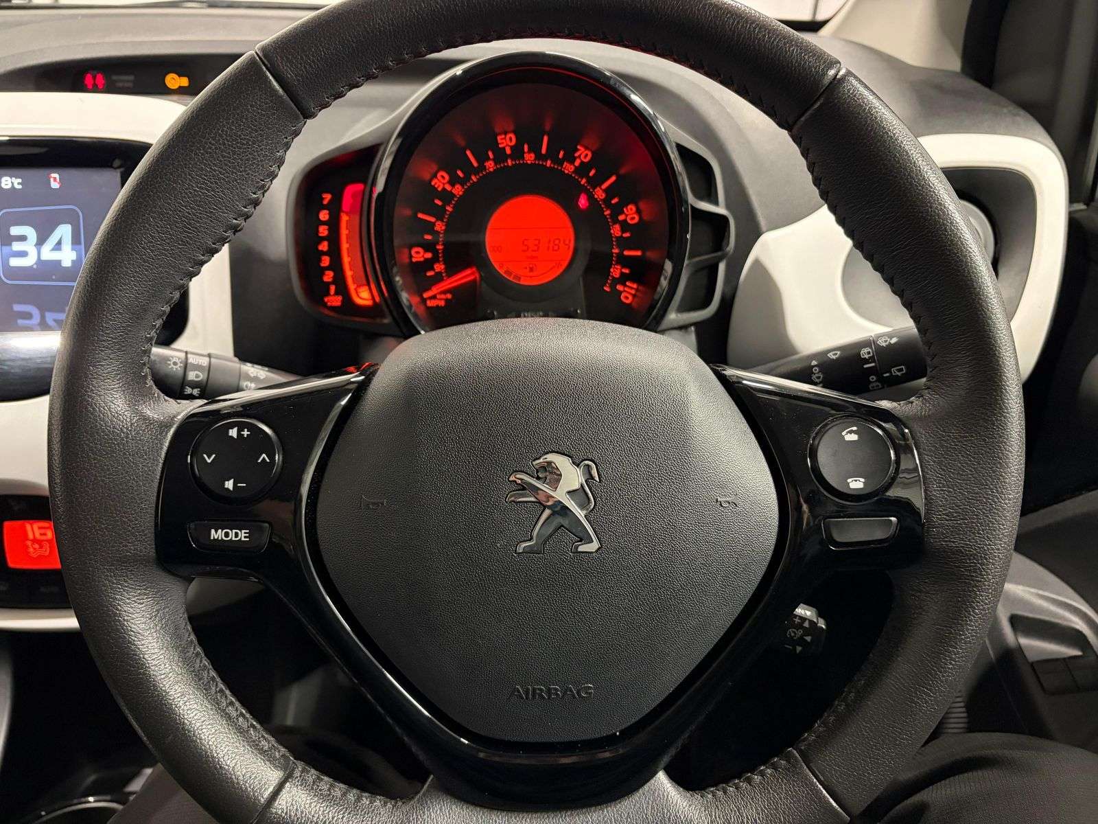 2014 PEUGEOT 108 2014 PEUGEOT 108