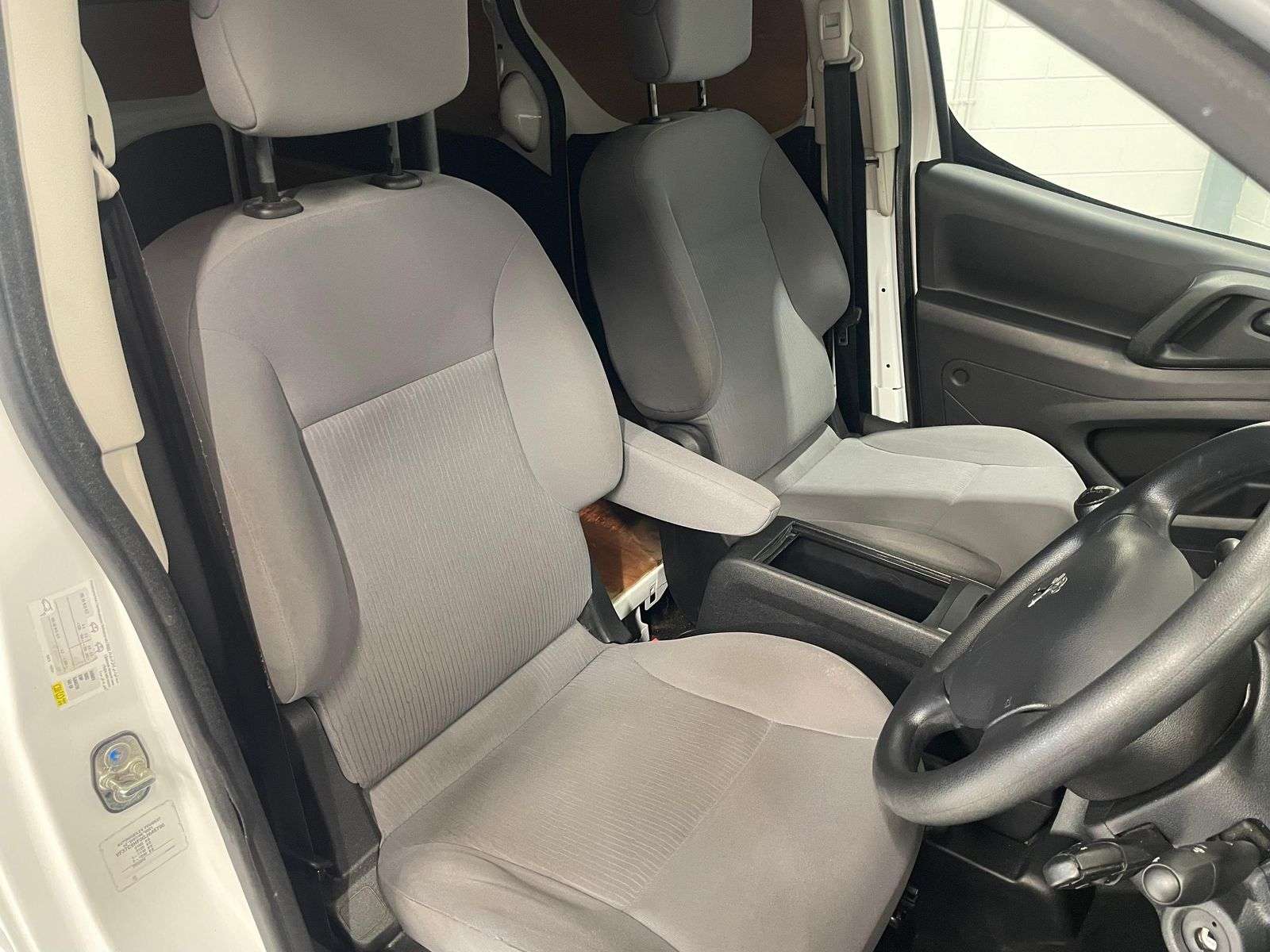 2016 PEUGEOT PARTNER 2016 PEUGEOT PARTNER