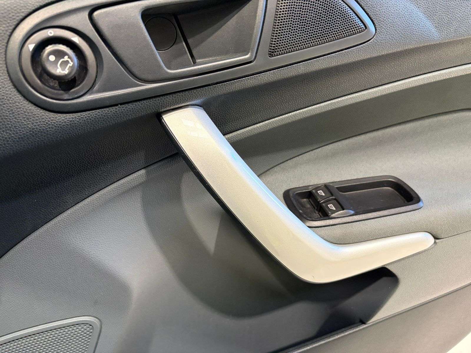 2009 FORD FIESTA 2009 FORD FIESTA