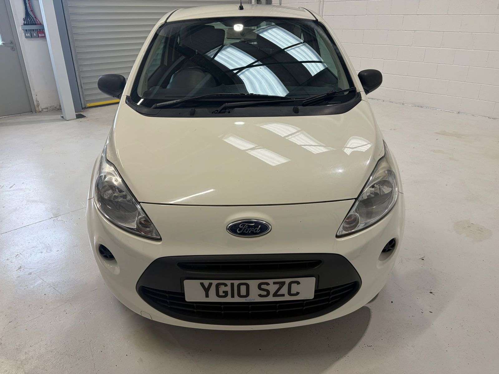 A 2010 FORD KA 1.2 Studio Hatchback 3dr Petrol Manual Euro 4 (69 ps) A 2010 FORD KA 1.2 Studio Hatchback 3dr Petrol Manual Euro 4 (69 ps)