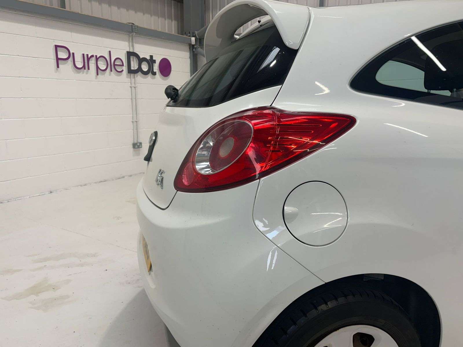 A 2010 FORD KA 1.2 Studio Hatchback 3dr Petrol Manual Euro 4 (69 ps) A 2010 FORD KA 1.2 Studio Hatchback 3dr Petrol Manual Euro 4 (69 ps)