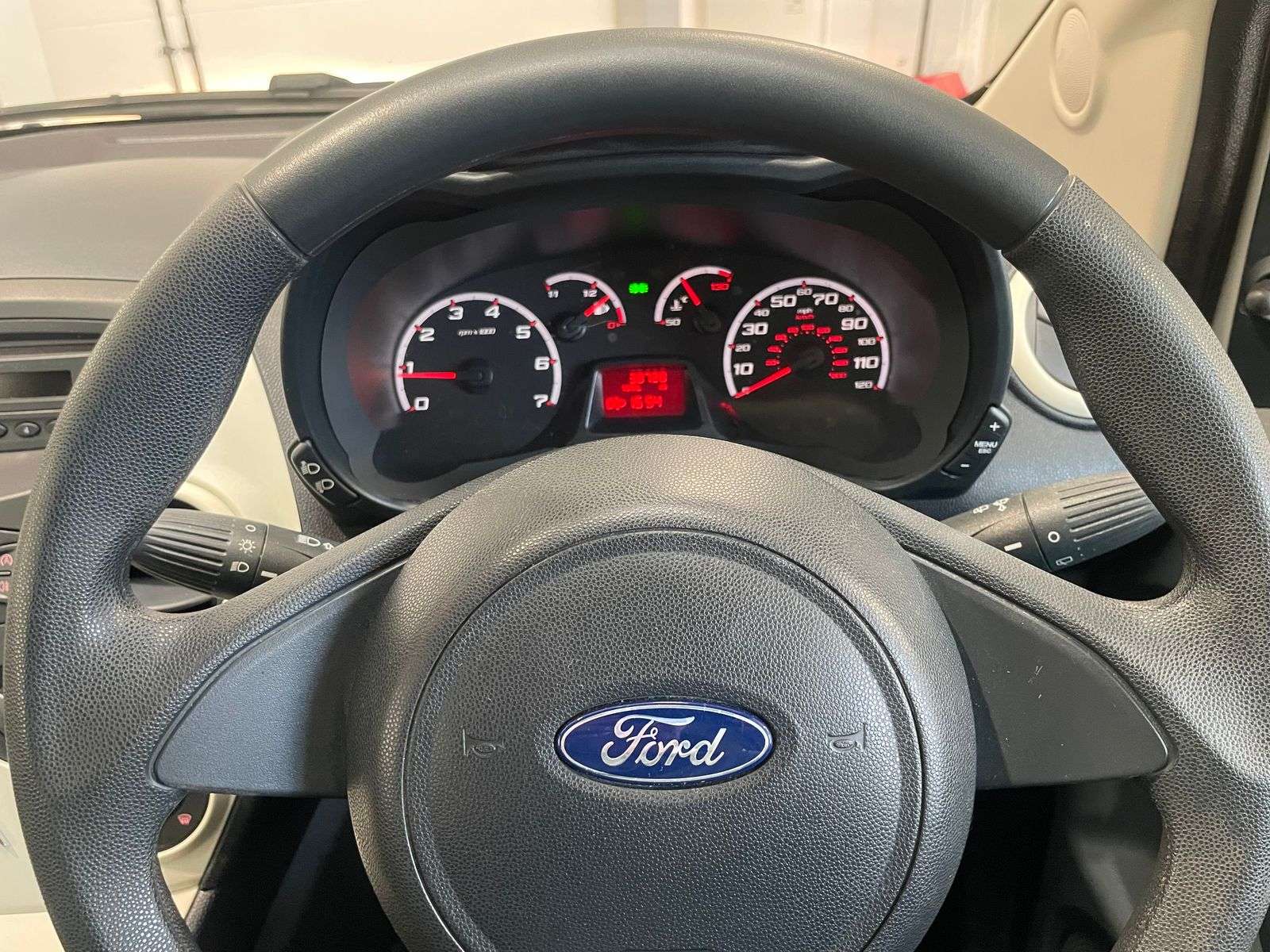 2012 FORD KA 2012 FORD KA