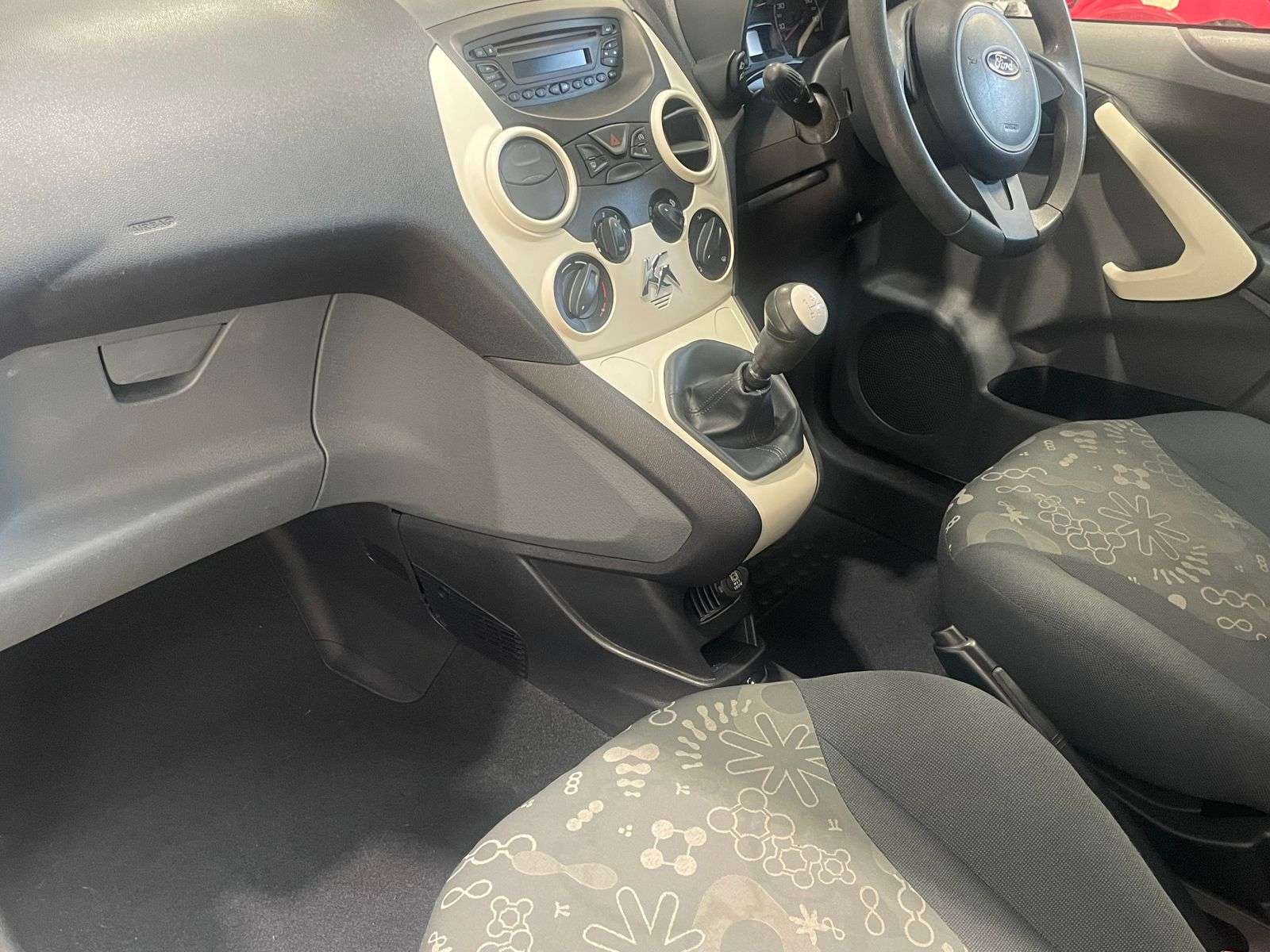 2012 FORD KA 2012 FORD KA