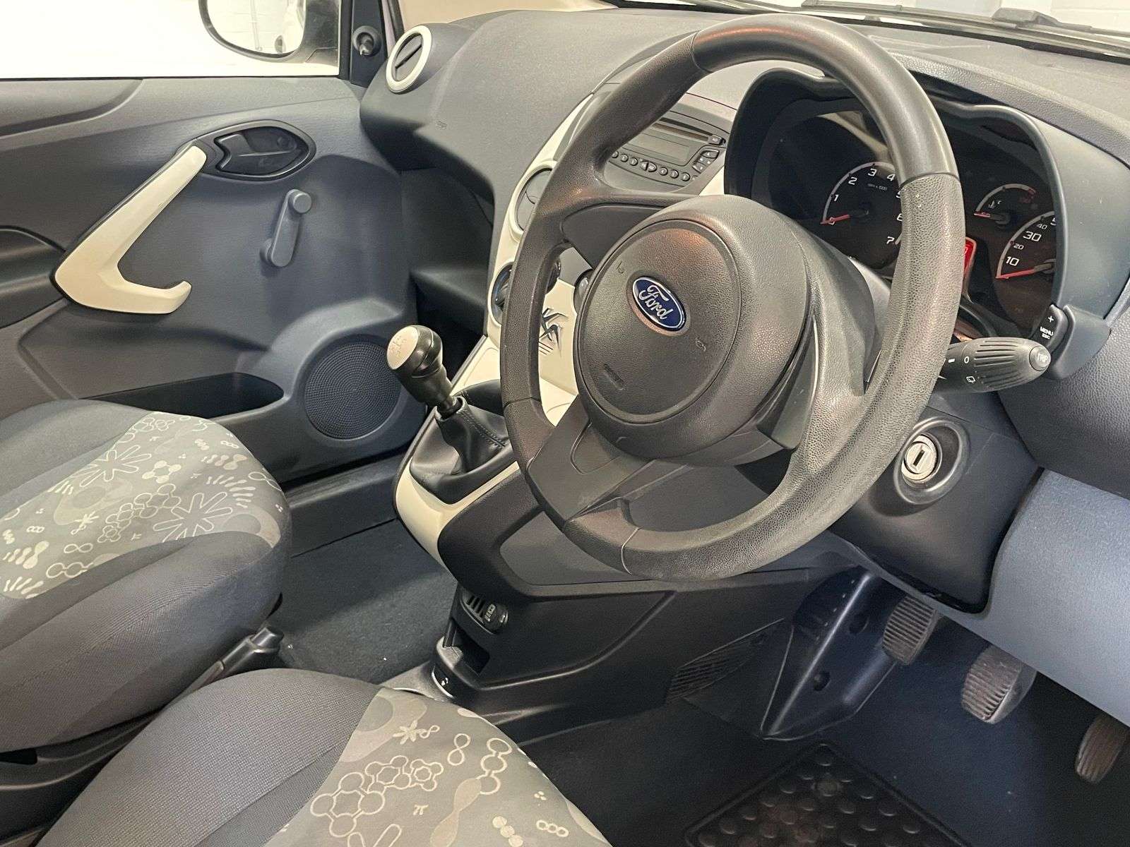 2012 FORD KA 2012 FORD KA