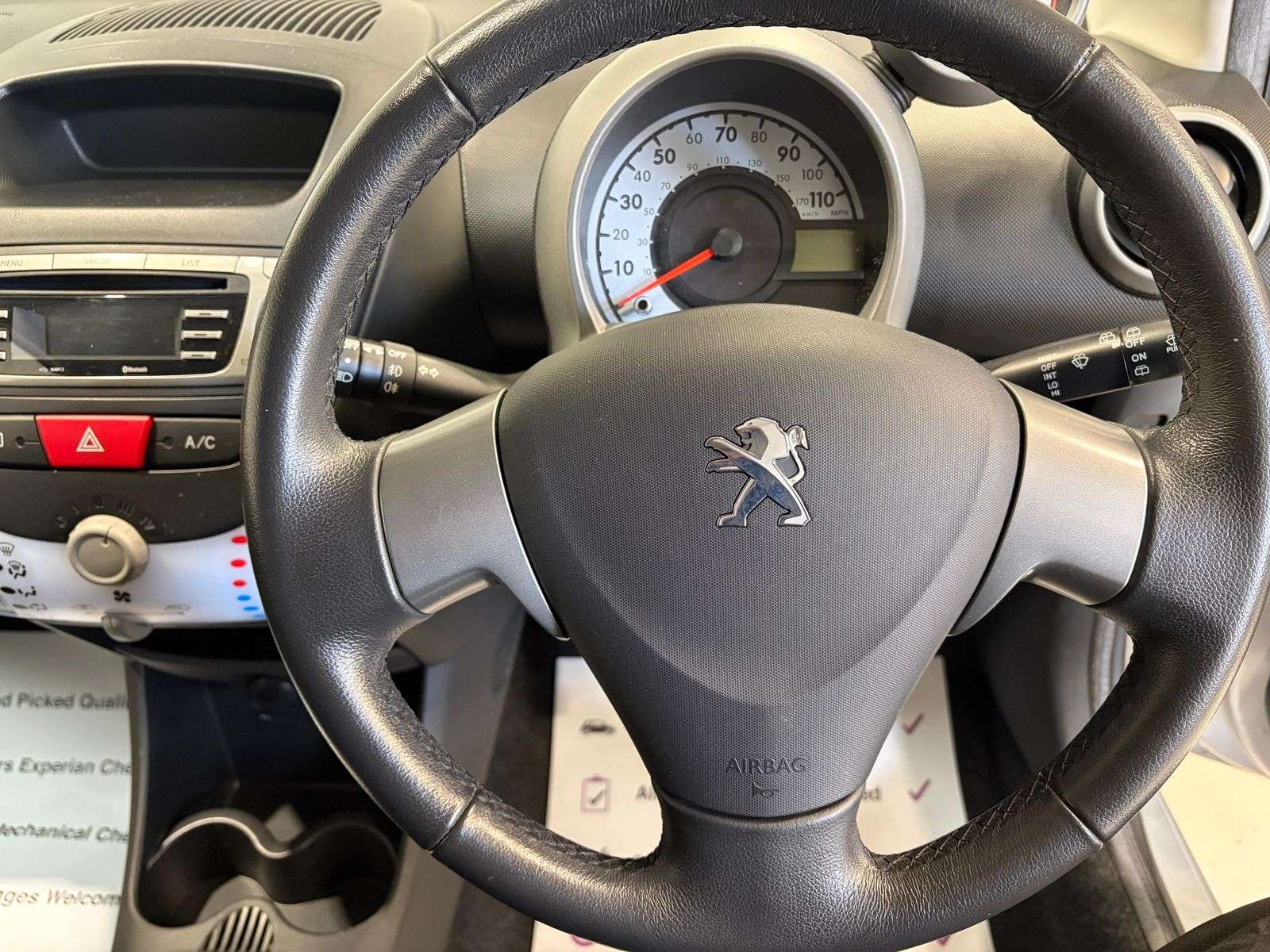 2012 PEUGEOT 107 2012 PEUGEOT 107