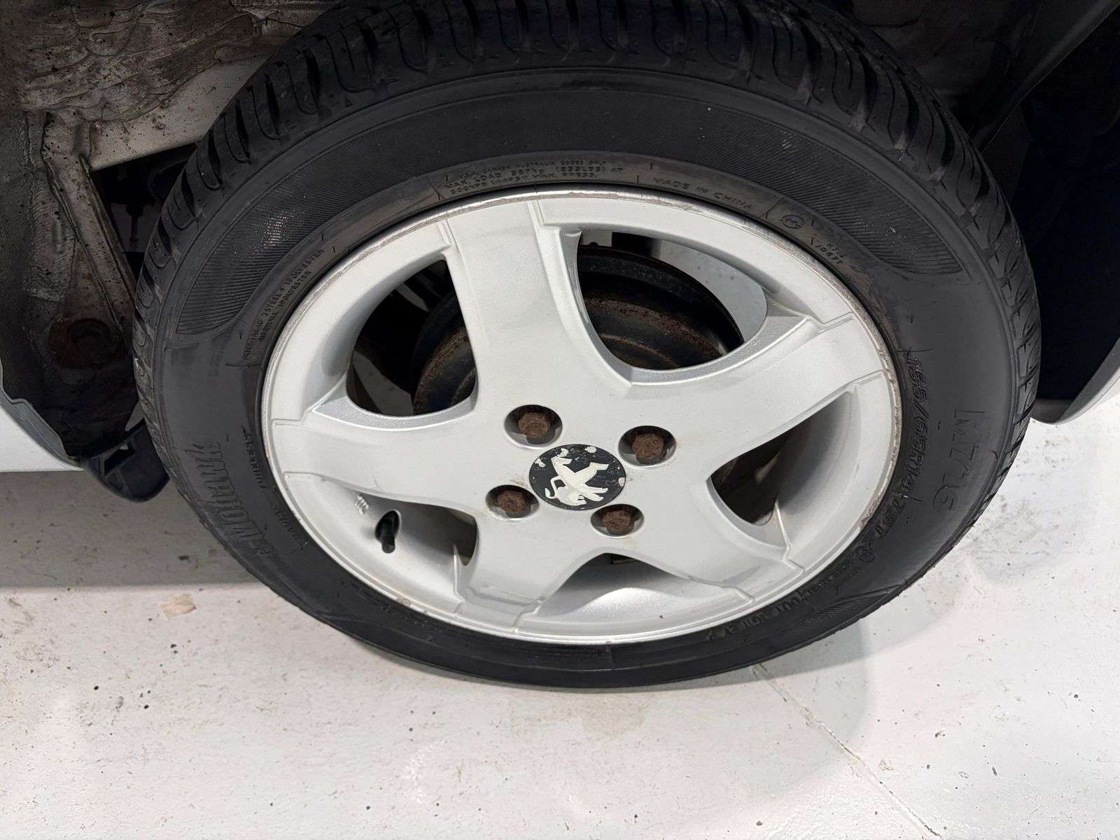 2012 PEUGEOT 107 2012 PEUGEOT 107