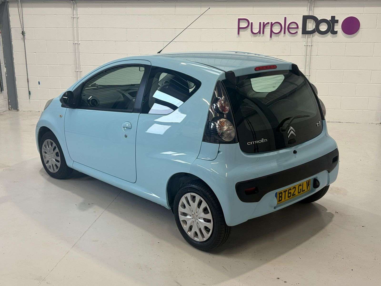 A 2013 CITROEN C1 1.0i VTR Hatchback 3dr Petrol Manual Euro 5 (68 ps) A 2013 CITROEN C1 1.0i VTR Hatchback 3dr Petrol Manual Euro 5 (68 ps)
