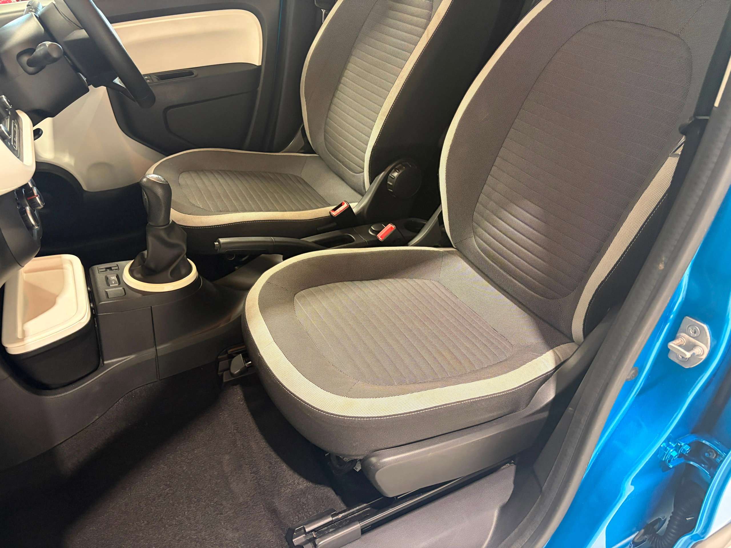 2015 RENAULT TWINGO 2015 RENAULT TWINGO