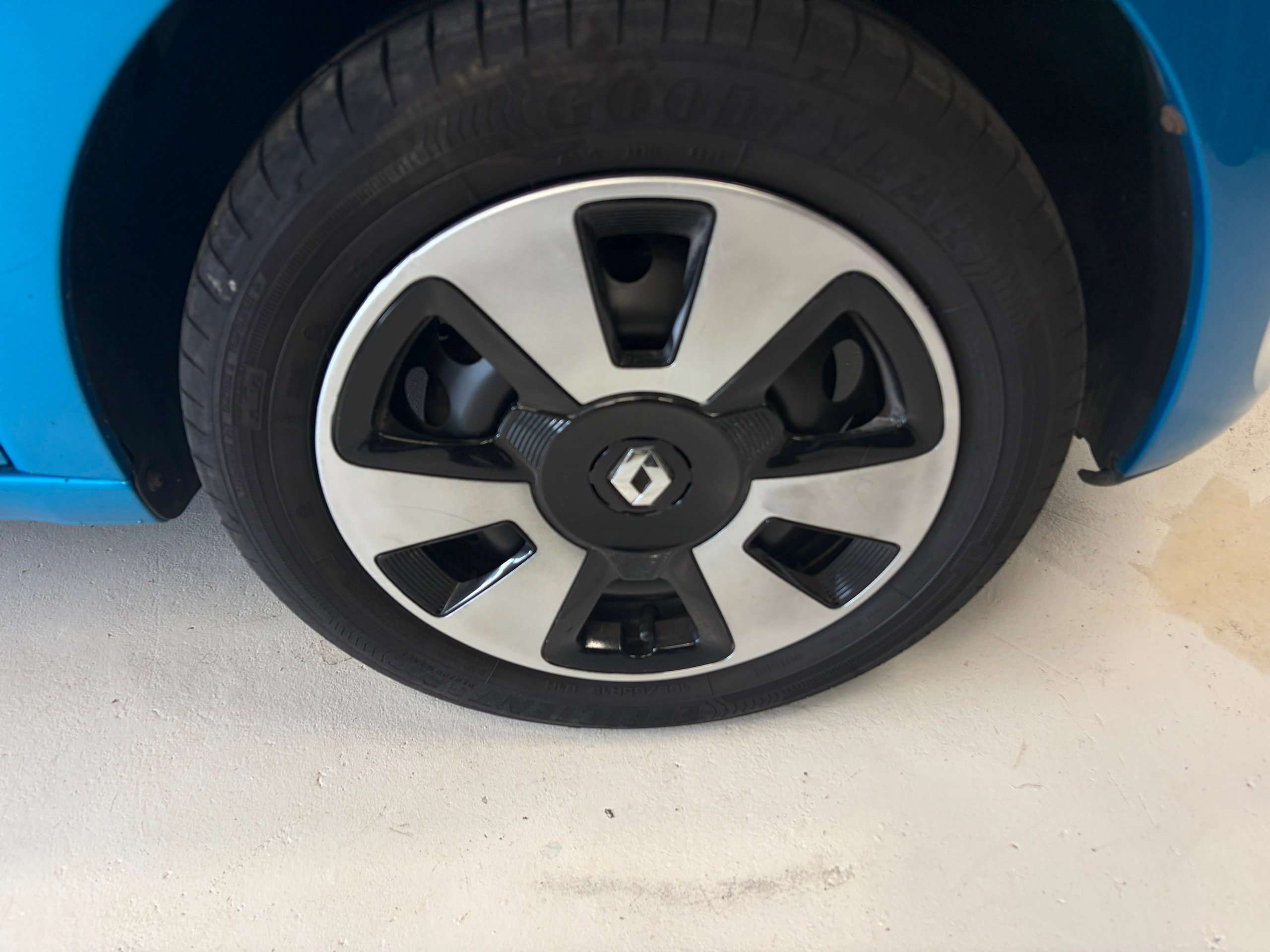 2015 RENAULT TWINGO 2015 RENAULT TWINGO