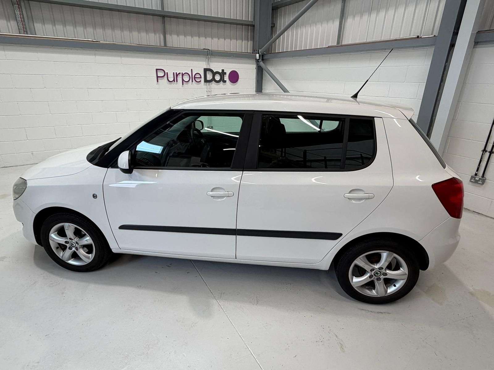 A 2011 SKODA FABIA 1.2 TSI SE Hatchback 5dr Petrol Manual Euro 5 (86 ps) A 2011 SKODA FABIA 1.2 TSI SE Hatchback 5dr Petrol Manual Euro 5 (86 ps)