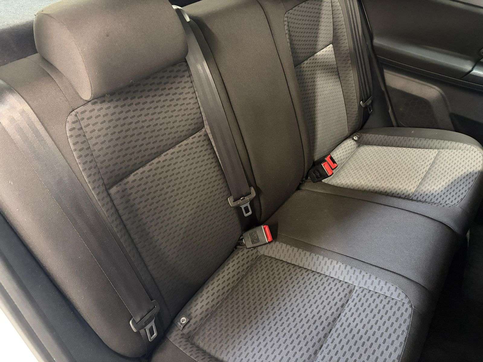 2011 SKODA FABIA 2011 SKODA FABIA