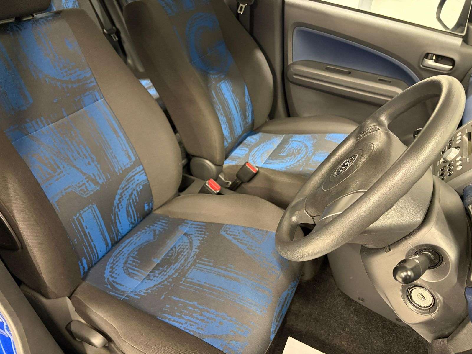 2011 VAUXHALL AGILA 2011 VAUXHALL AGILA