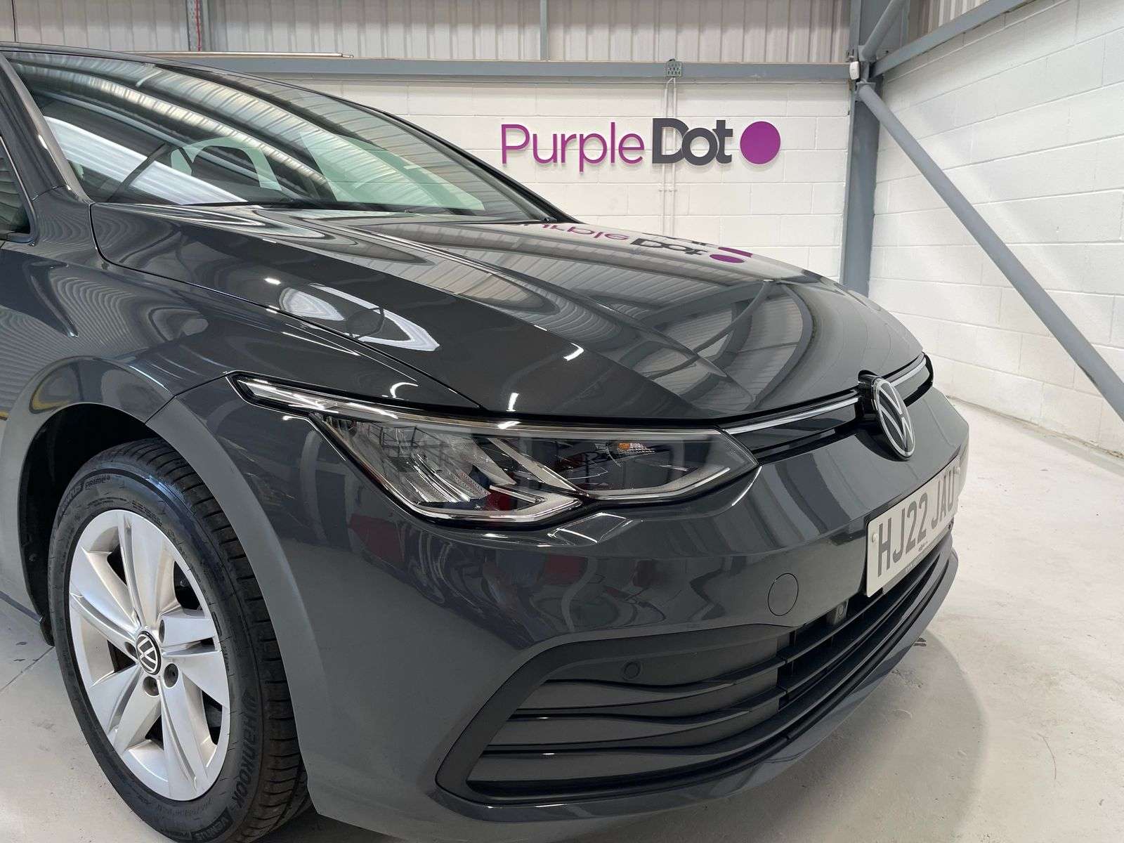 A 2022 VOLKSWAGEN GOLF 2.0L Life TDI Hatchback 5dr Diesel Manual Euro 6 (113 bhp) A 2022 VOLKSWAGEN GOLF 2.0L Life TDI Hatchback 5dr Diesel Manual Euro 6 (113 bhp)