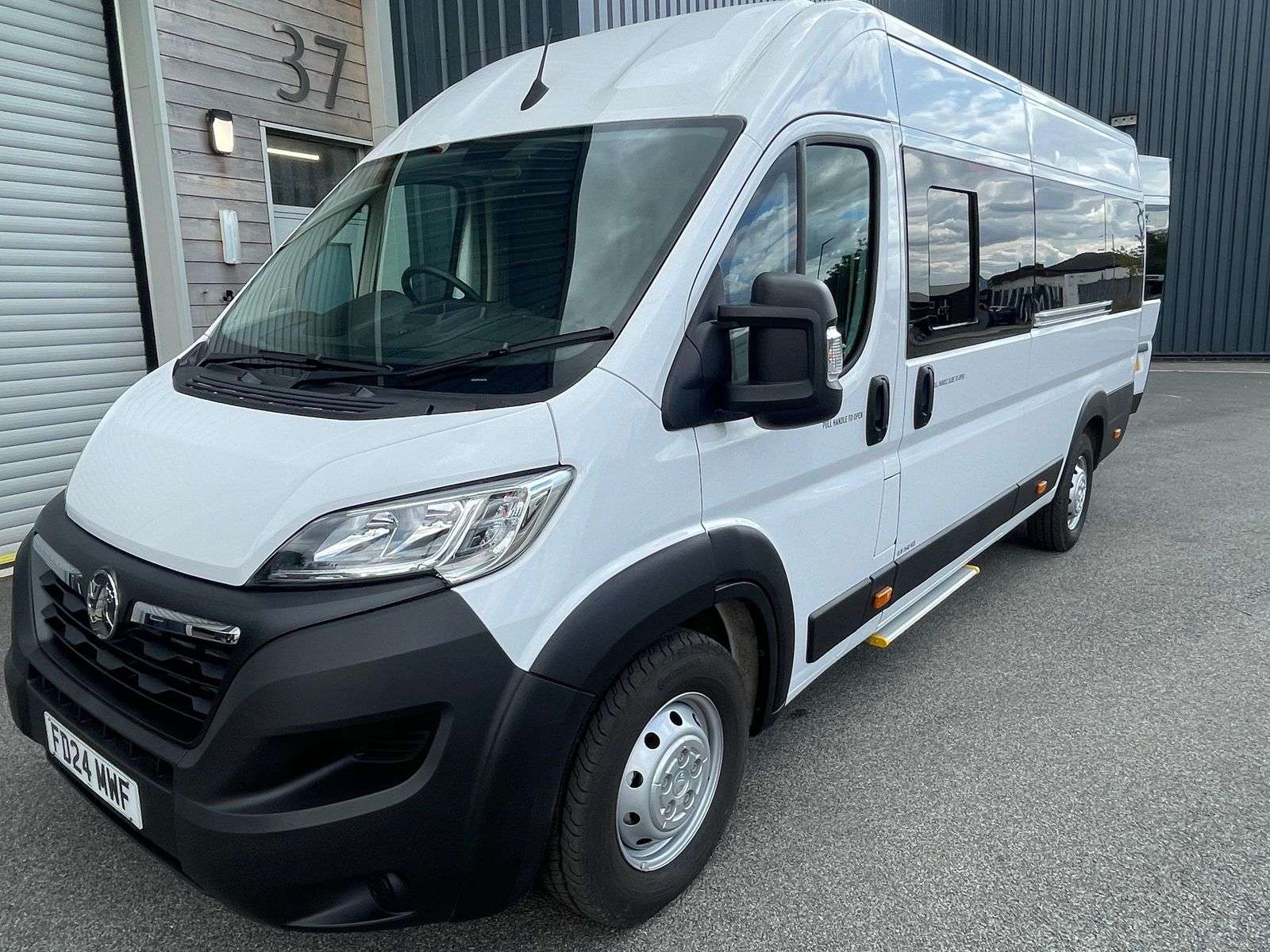2024 VAUXHALL MOVANO 2024 VAUXHALL MOVANO