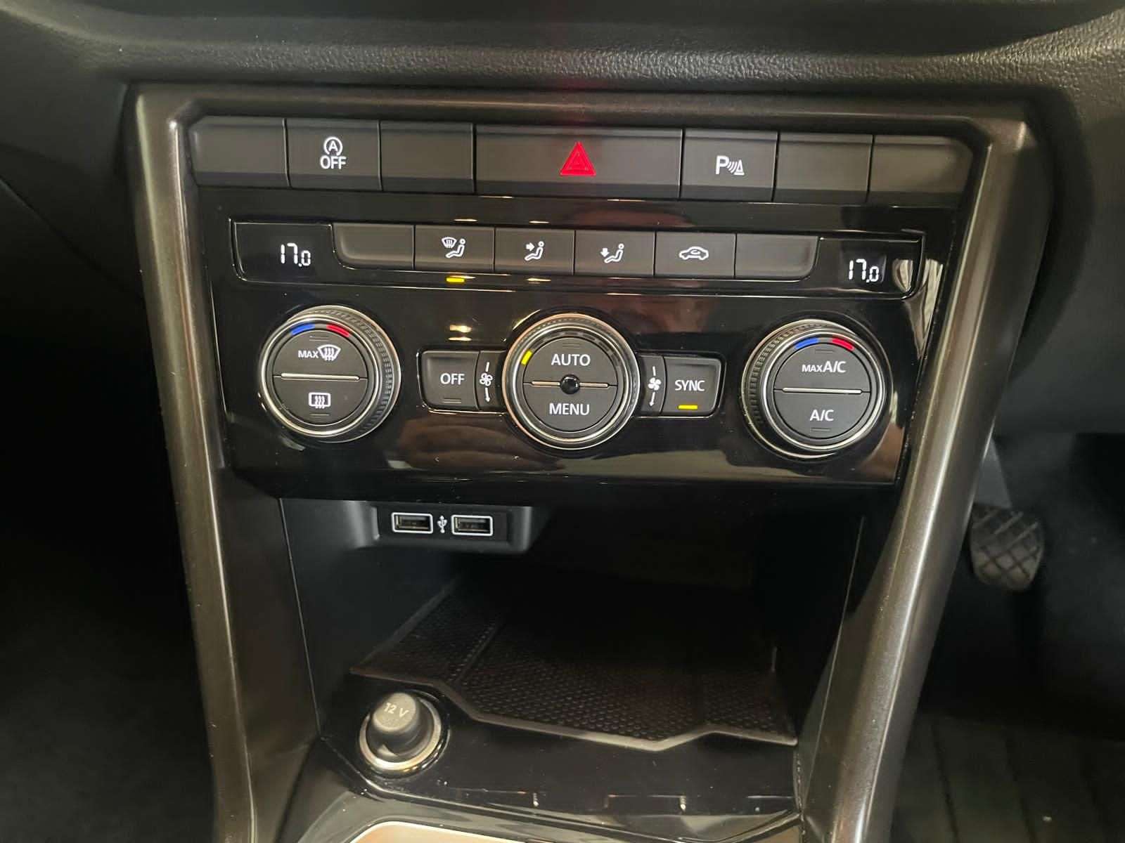 2019 VOLKSWAGEN T-ROC 2019 VOLKSWAGEN T-ROC