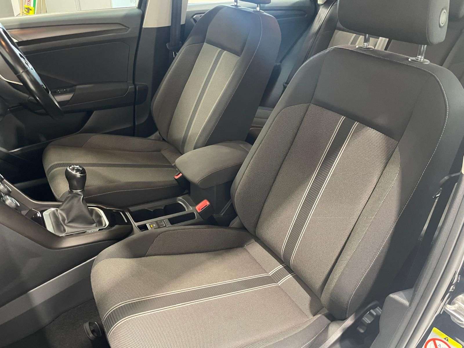 2019 VOLKSWAGEN T-ROC 2019 VOLKSWAGEN T-ROC