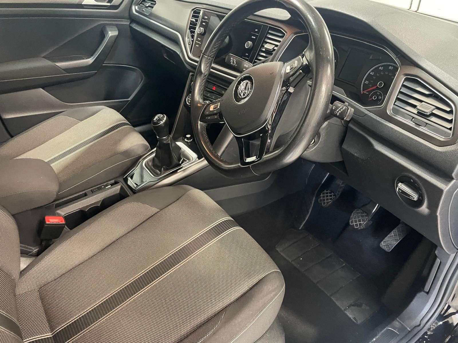 2019 VOLKSWAGEN T-ROC 2019 VOLKSWAGEN T-ROC