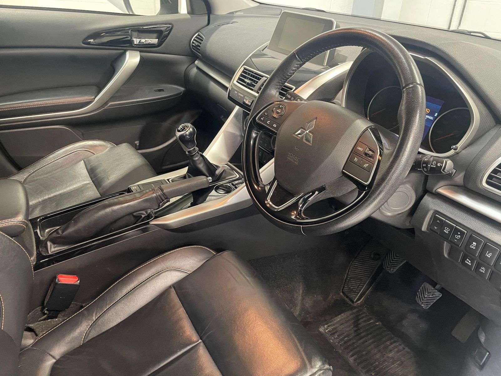 2018 MITSUBISHI ECLIPSE CROSS 2018 MITSUBISHI ECLIPSE CROSS