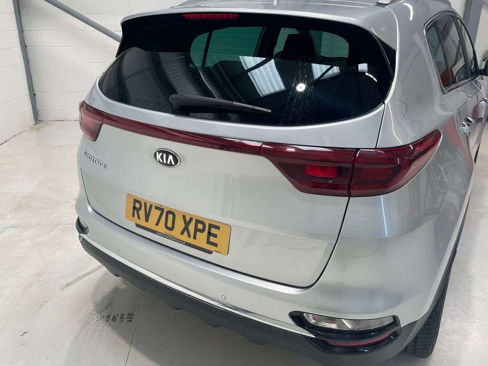 A 2021 KIA SPORTAGE 1.6L 2 ISG 4x4 SUV 5dr Petrol Manual Euro 6 (174 bhp) A 2021 KIA SPORTAGE 1.6L 2 ISG 4x4 SUV 5dr Petrol Manual Euro 6 (174 bhp)