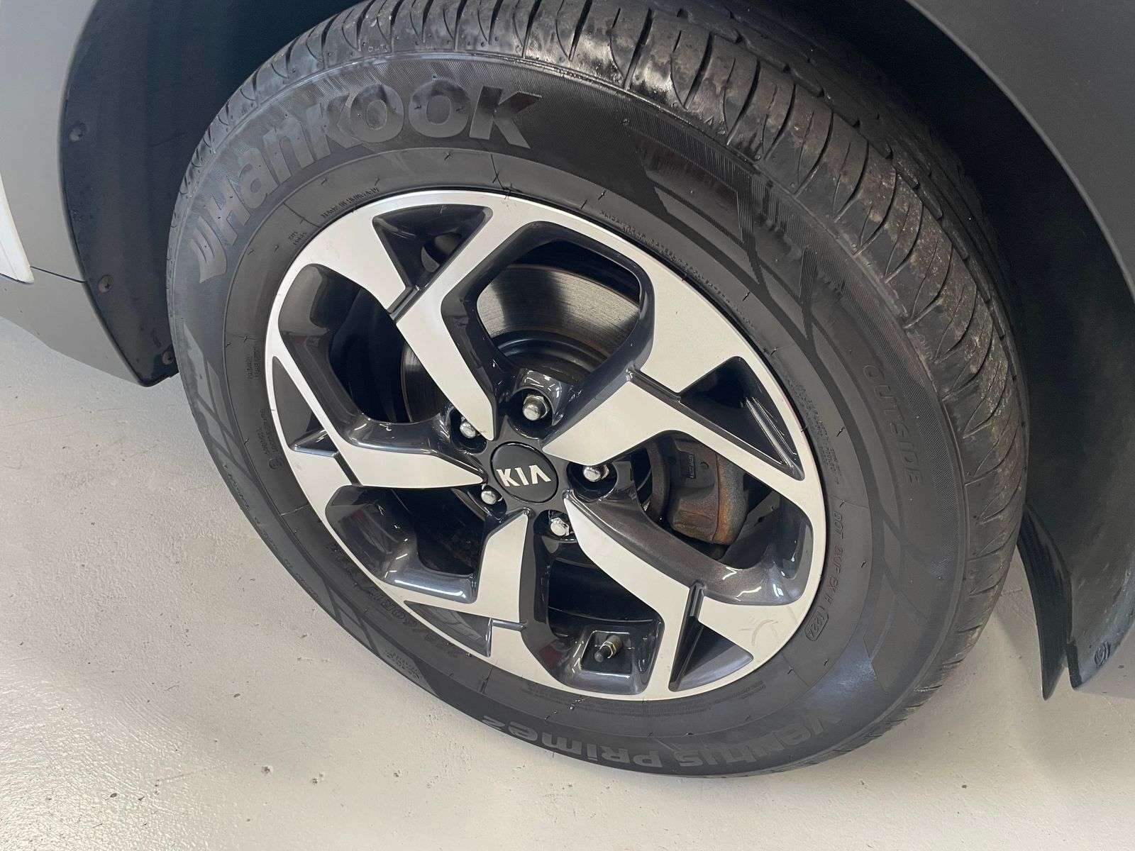 2021 KIA SPORTAGE 2021 KIA SPORTAGE