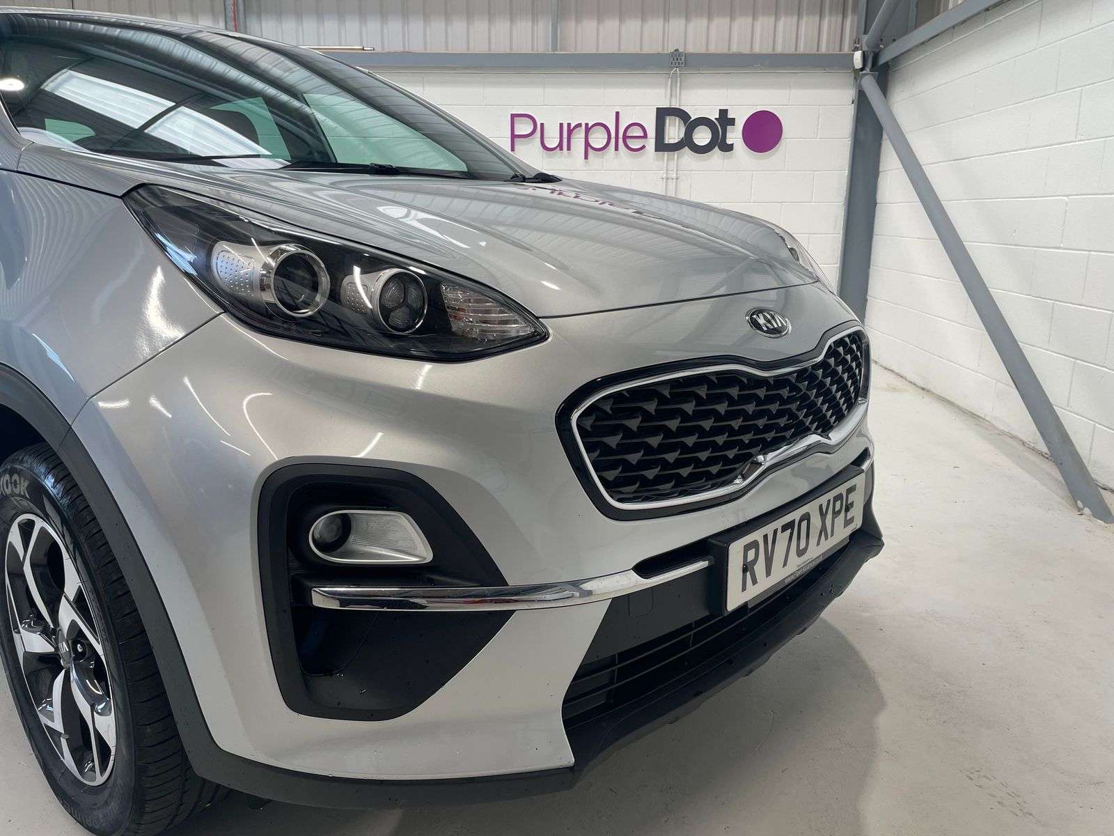 A 2021 KIA SPORTAGE 1.6L 2 ISG 4x4 SUV 5dr Petrol Manual Euro 6 (174 bhp) A 2021 KIA SPORTAGE 1.6L 2 ISG 4x4 SUV 5dr Petrol Manual Euro 6 (174 bhp)