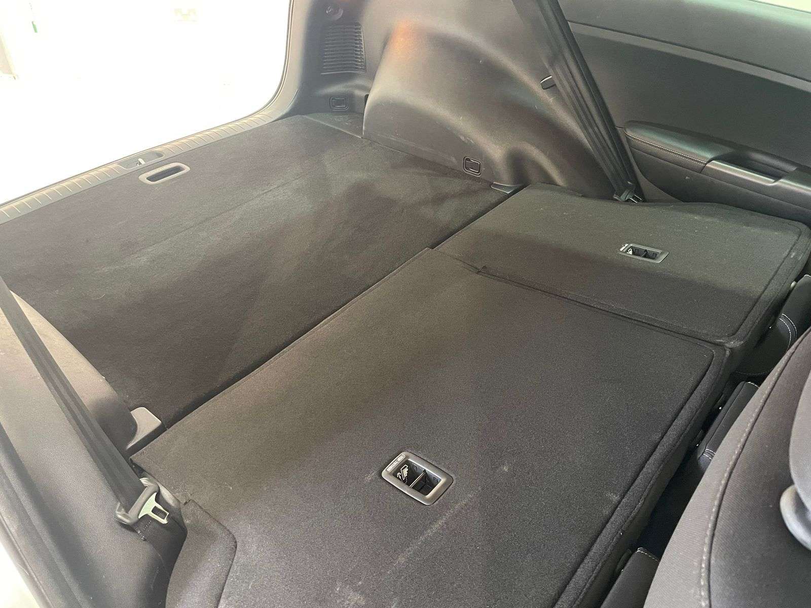 2021 KIA SPORTAGE 2021 KIA SPORTAGE