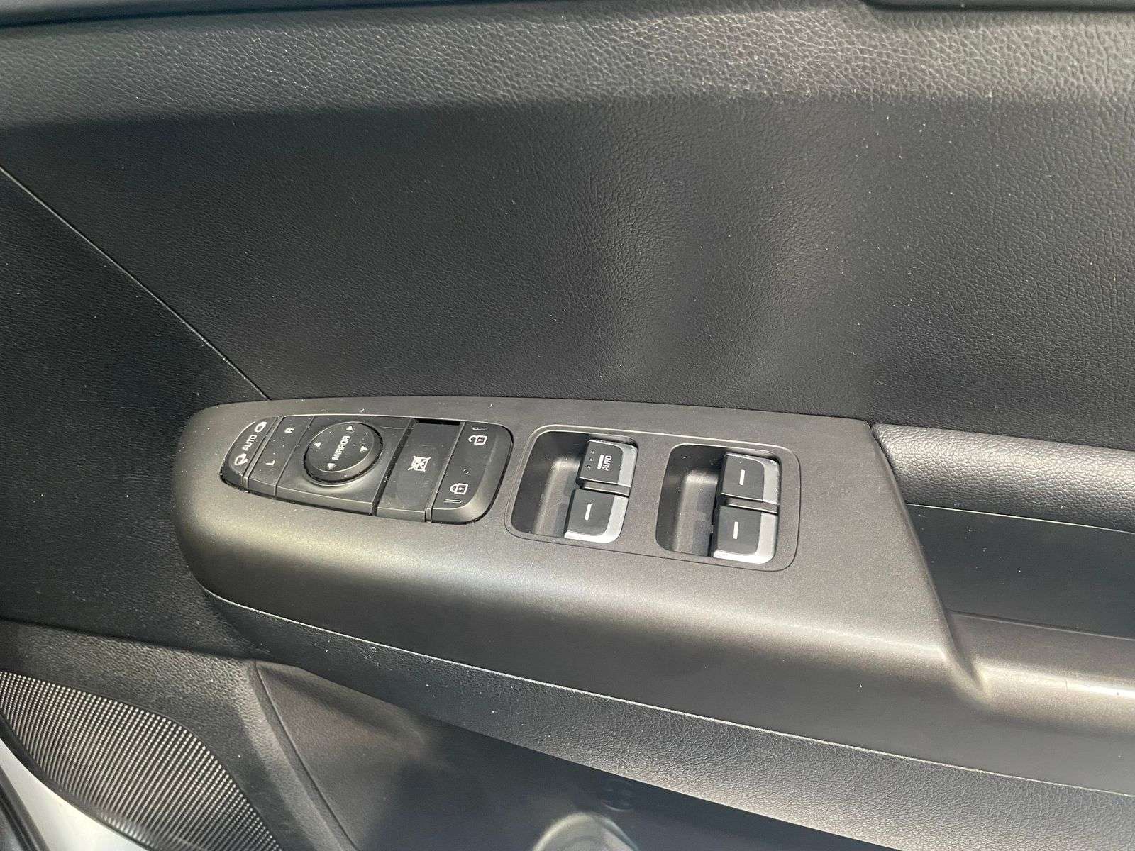 2021 KIA SPORTAGE 2021 KIA SPORTAGE