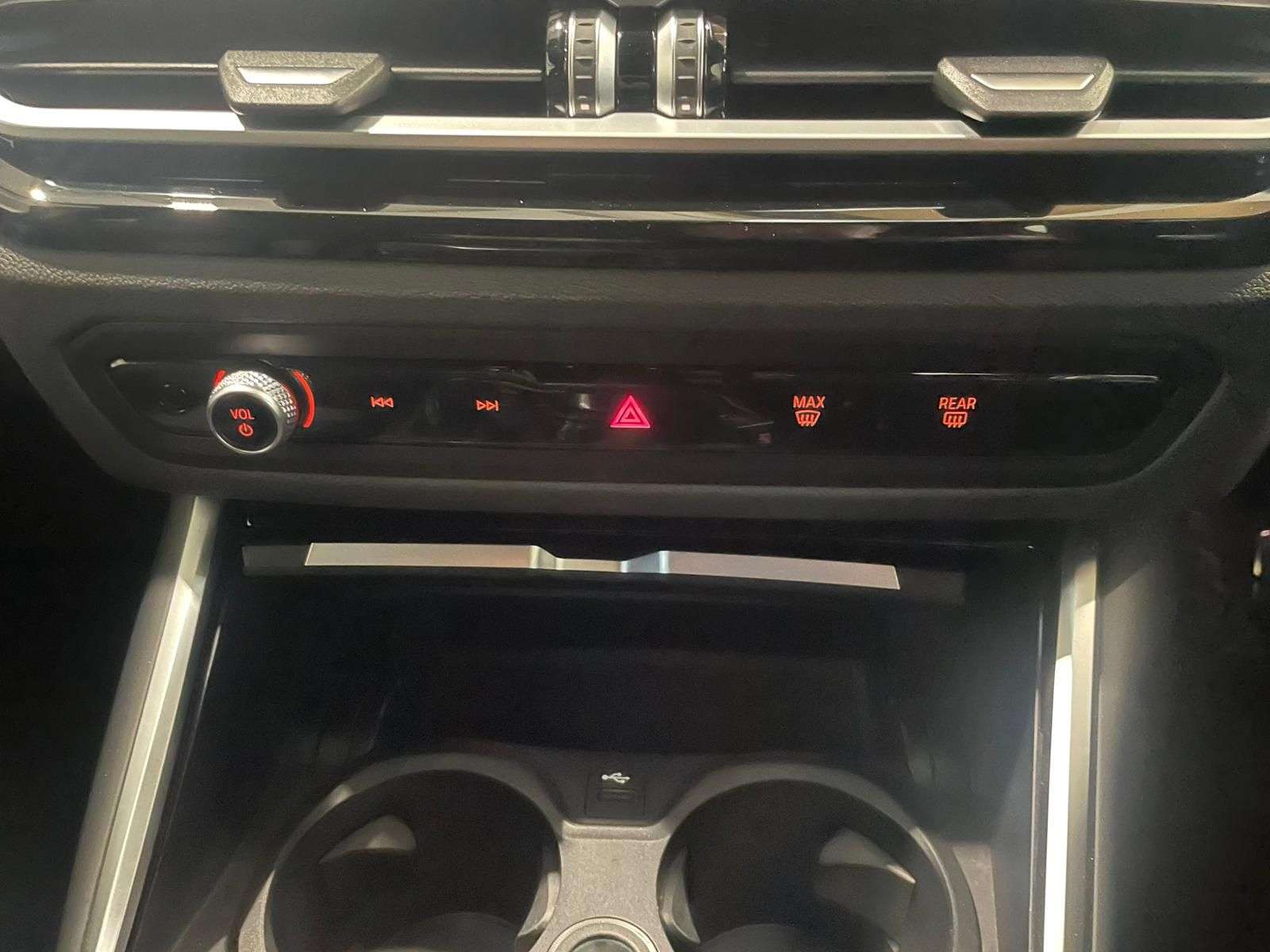 2023 BMW M2 2023 BMW M2