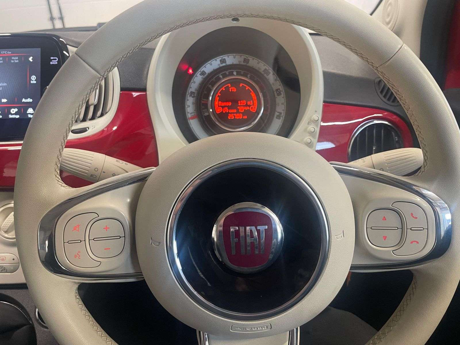 2019 FIAT 500 2019 FIAT 500