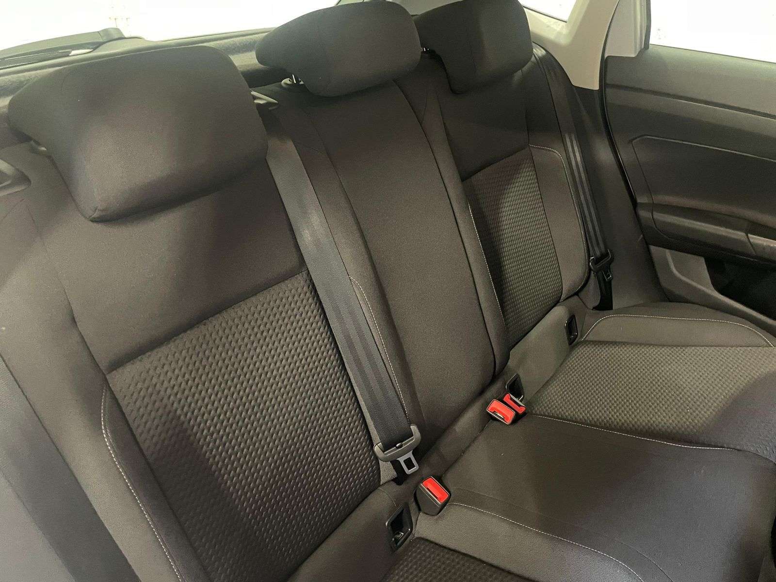 2021 VOLKSWAGEN POLO 2021 VOLKSWAGEN POLO