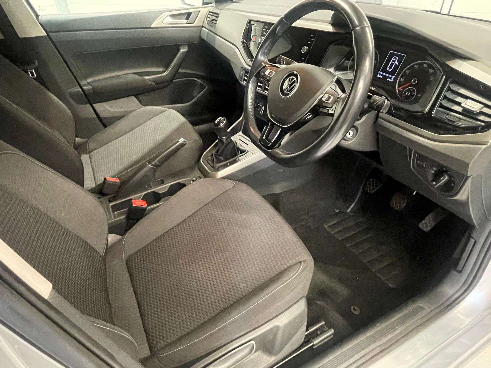 2021 VOLKSWAGEN POLO 2021 VOLKSWAGEN POLO