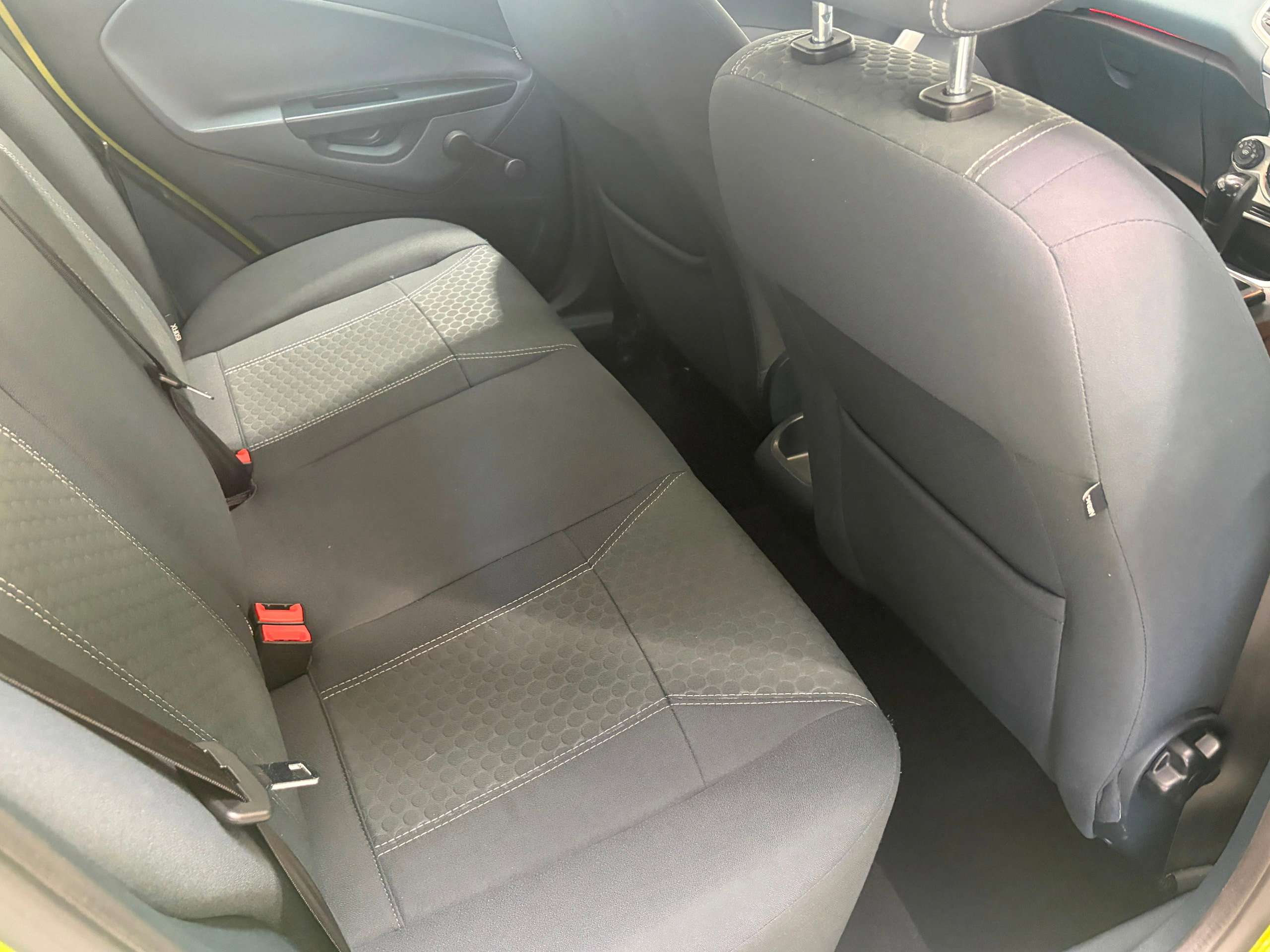 2010 FORD FIESTA 2010 FORD FIESTA