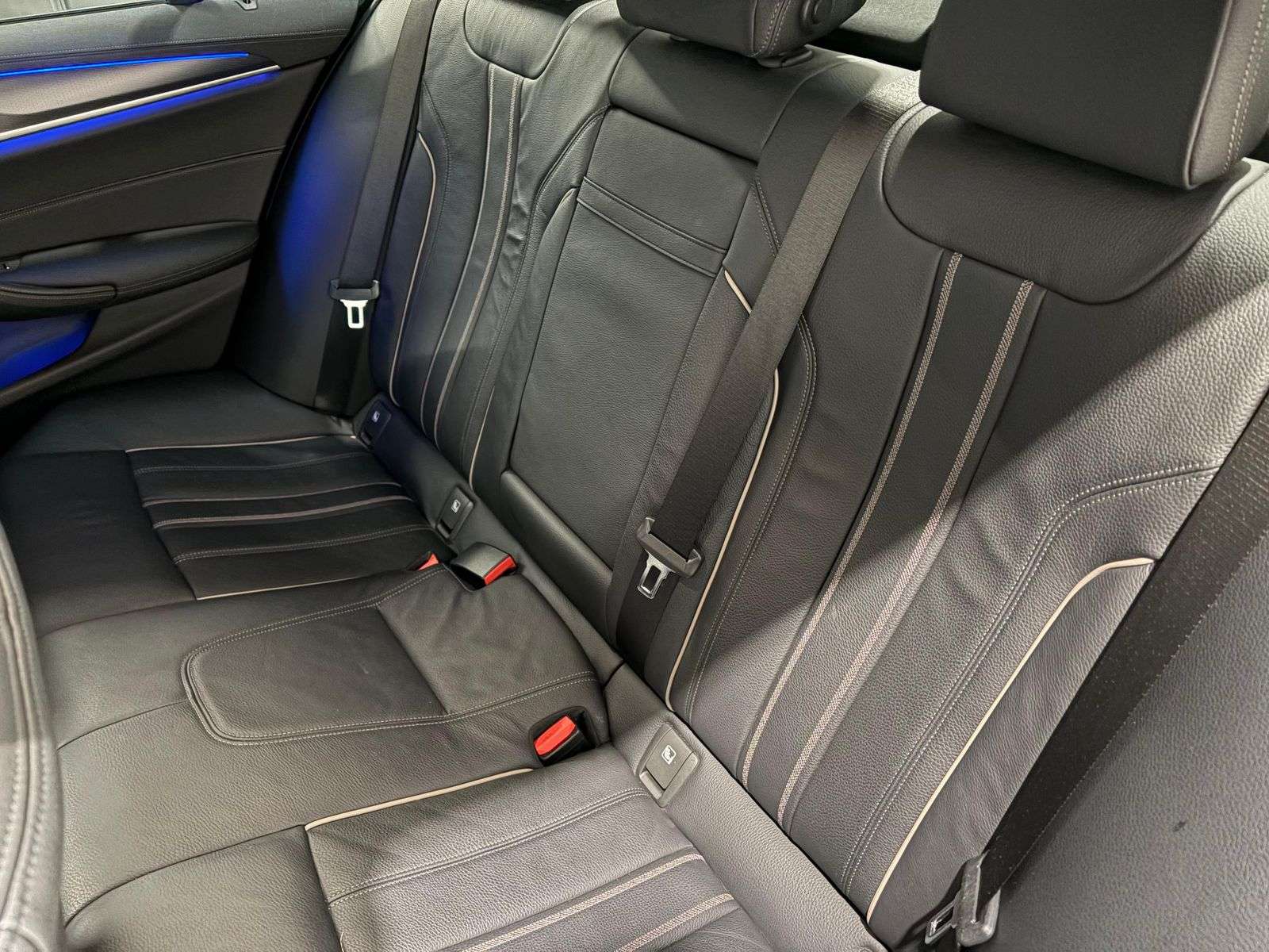 2020 BMW 5 SERIES 2020 BMW 5 SERIES