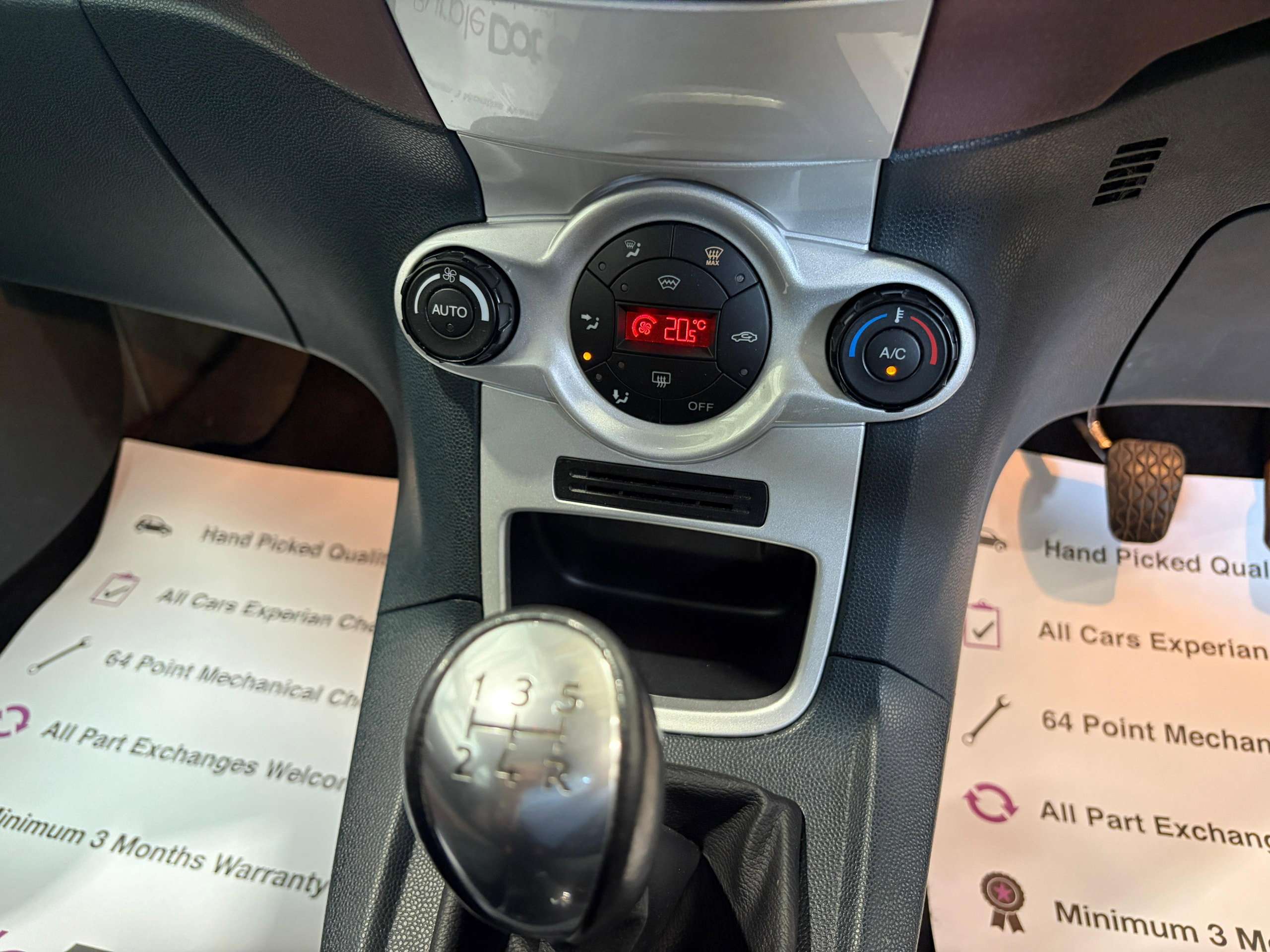 2010 FORD FIESTA 2010 FORD FIESTA