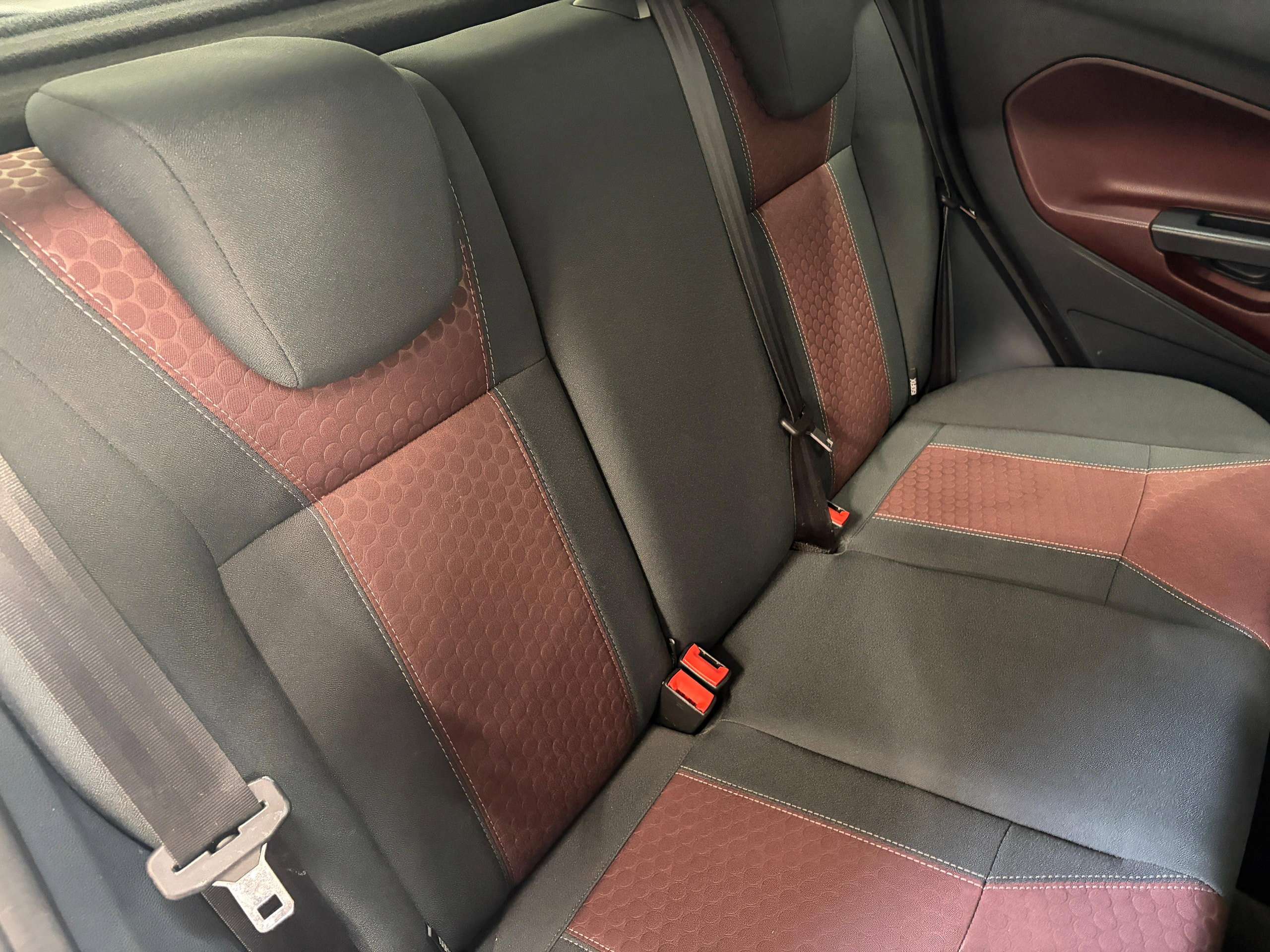 2010 FORD FIESTA 2010 FORD FIESTA