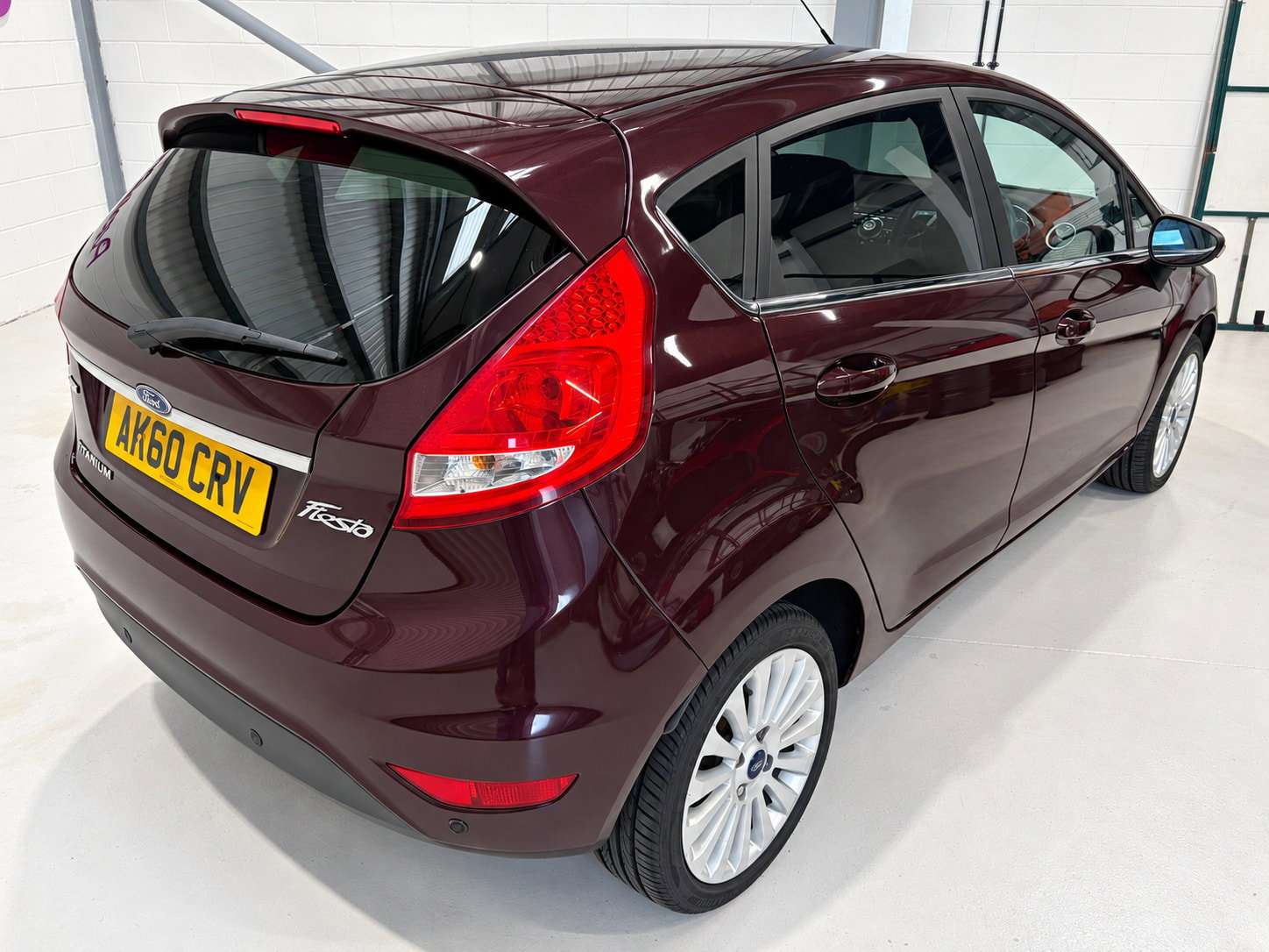 A 2010 FORD FIESTA 1.6 TDCi DPF Titanium Hatchback 5dr Diesel Manual (107 g/km, 94 bhp) A 2010 FORD FIESTA 1.6 TDCi DPF Titanium Hatchback 5dr Diesel Manual (107 g/km, 94 bhp)