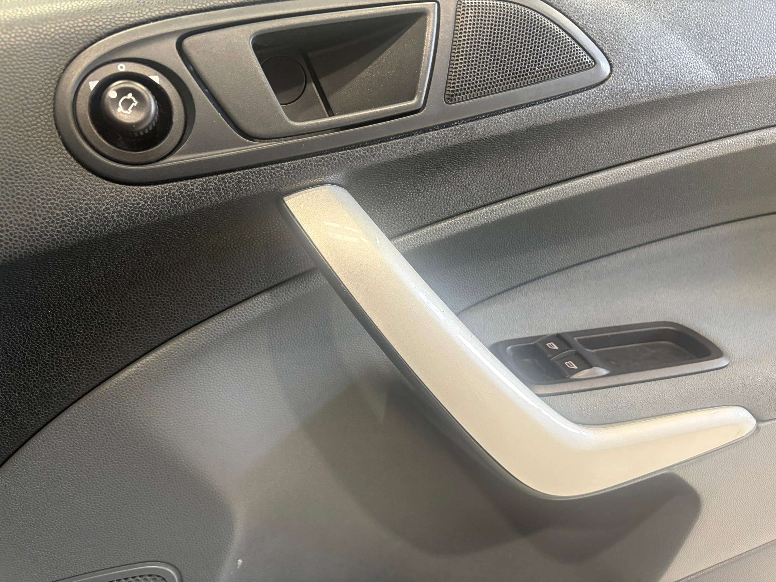 2009 FORD FIESTA 2009 FORD FIESTA
