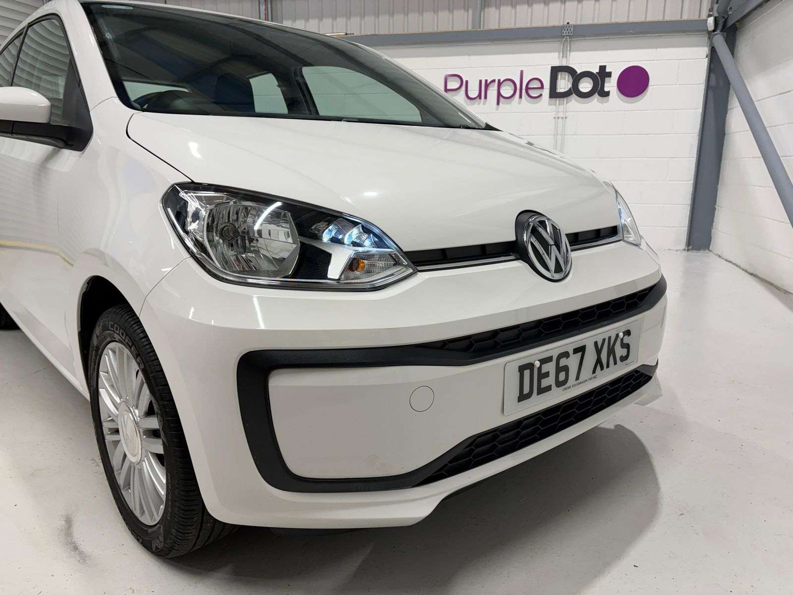 2017 VOLKSWAGEN UP! 2017 VOLKSWAGEN UP!