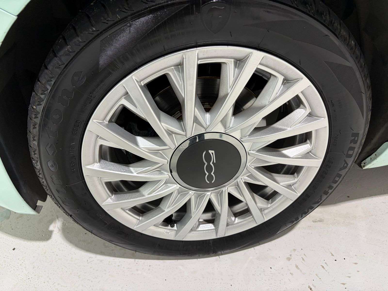 2015 FIAT 500 2015 FIAT 500