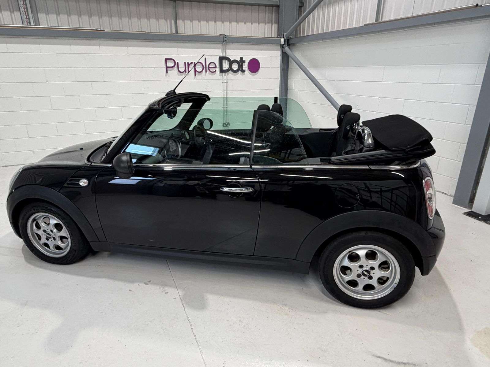2014 MINI CONVERTIBLE 2014 MINI CONVERTIBLE