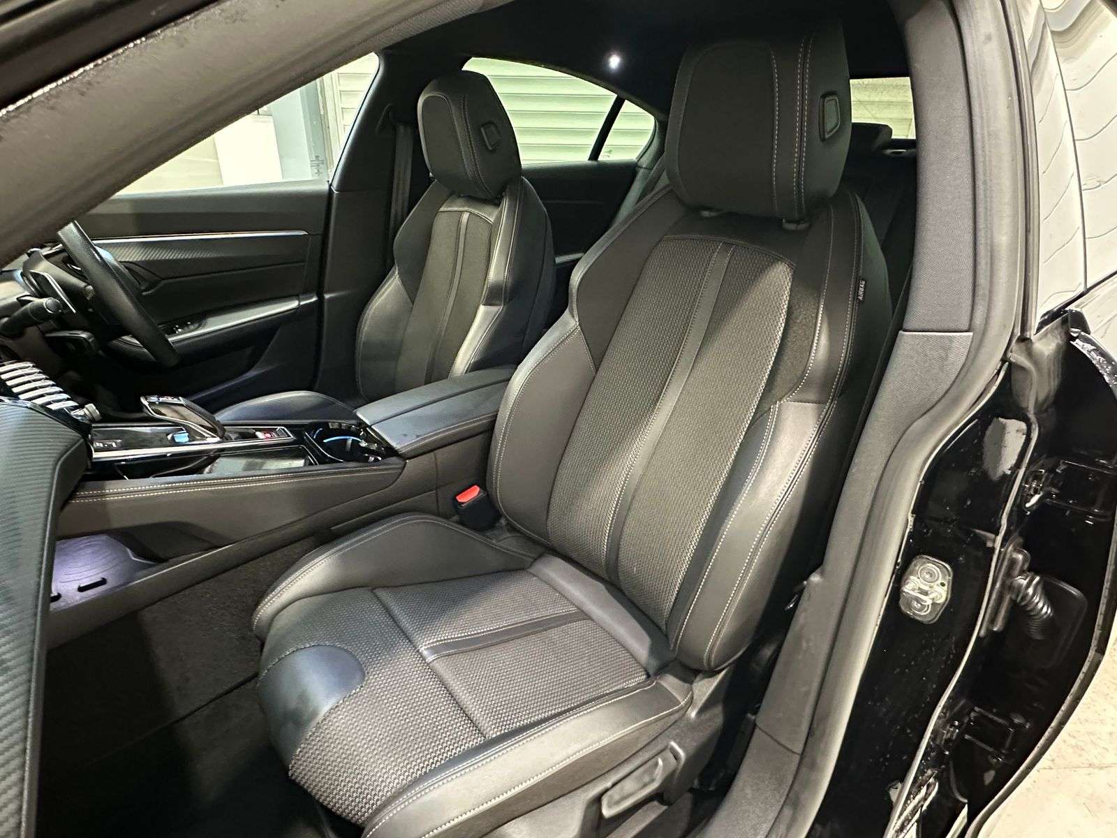 2021 PEUGEOT 508 2021 PEUGEOT 508