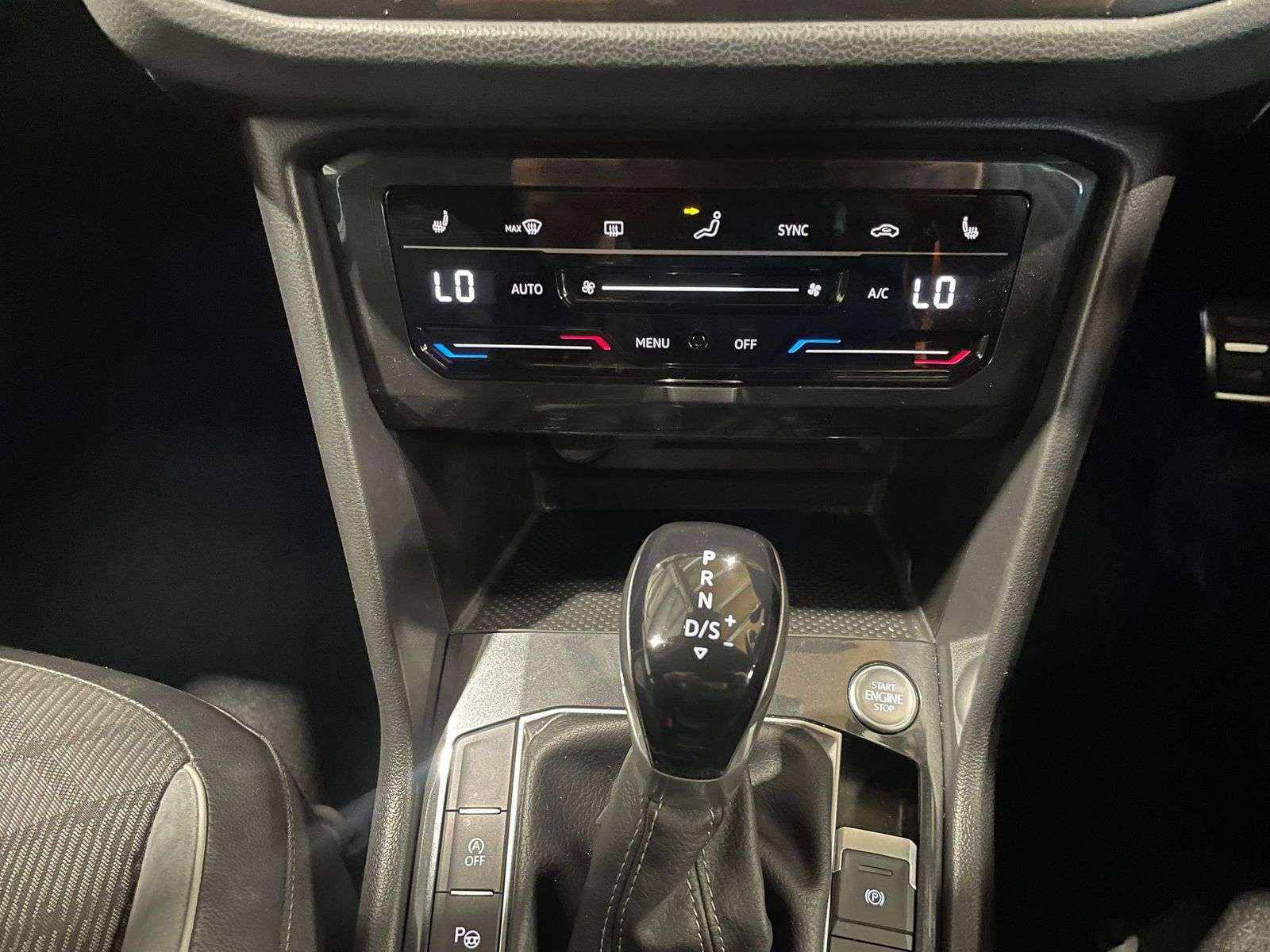 2021 VOLKSWAGEN TIGUAN 2021 VOLKSWAGEN TIGUAN