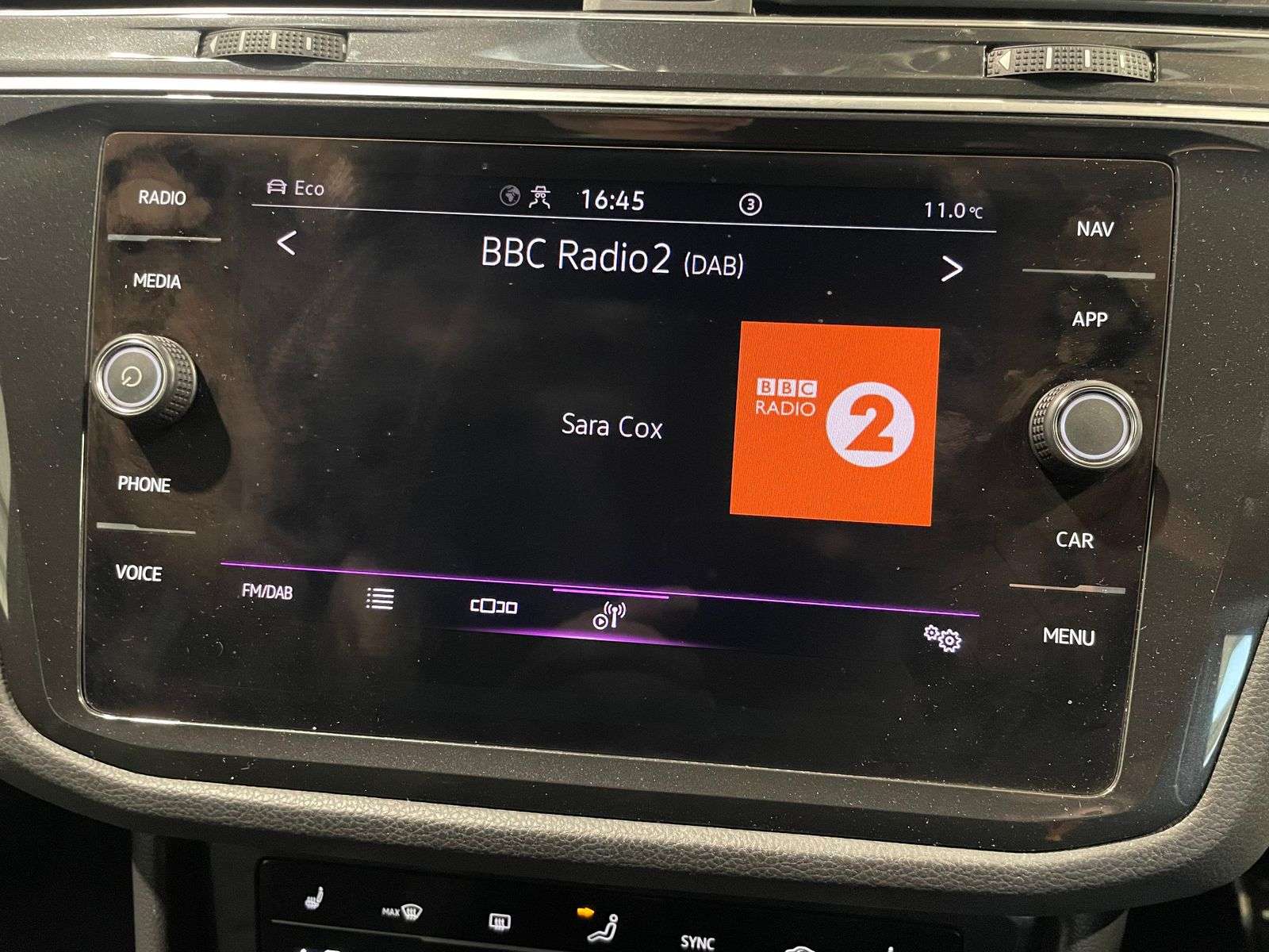 2021 VOLKSWAGEN TIGUAN 2021 VOLKSWAGEN TIGUAN