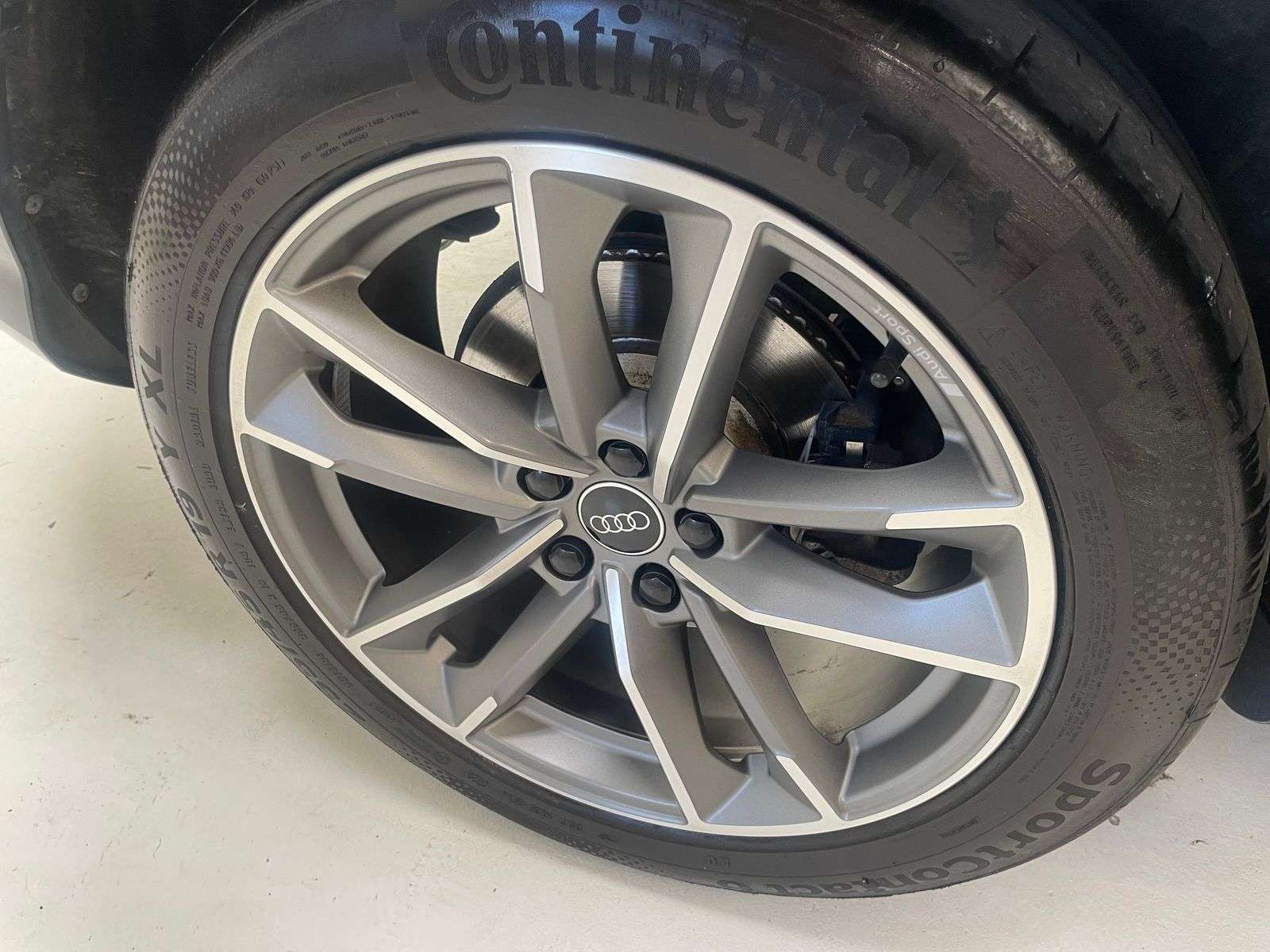 2023 AUDI Q3 2023 AUDI Q3