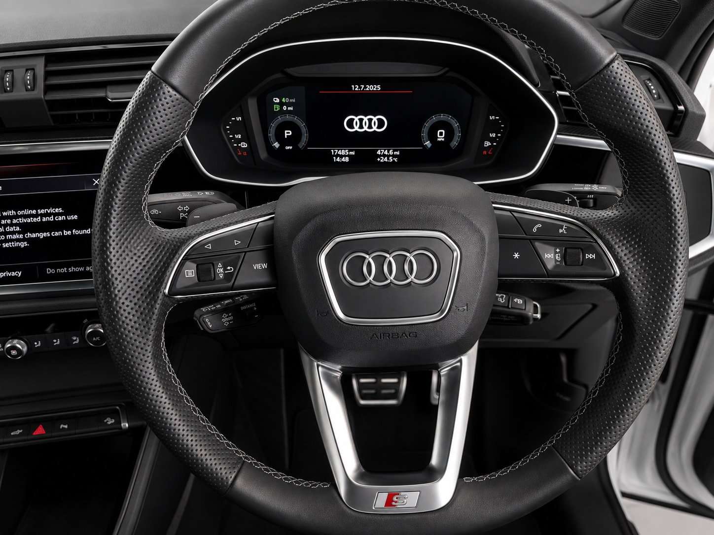 2023 AUDI Q3 2023 AUDI Q3