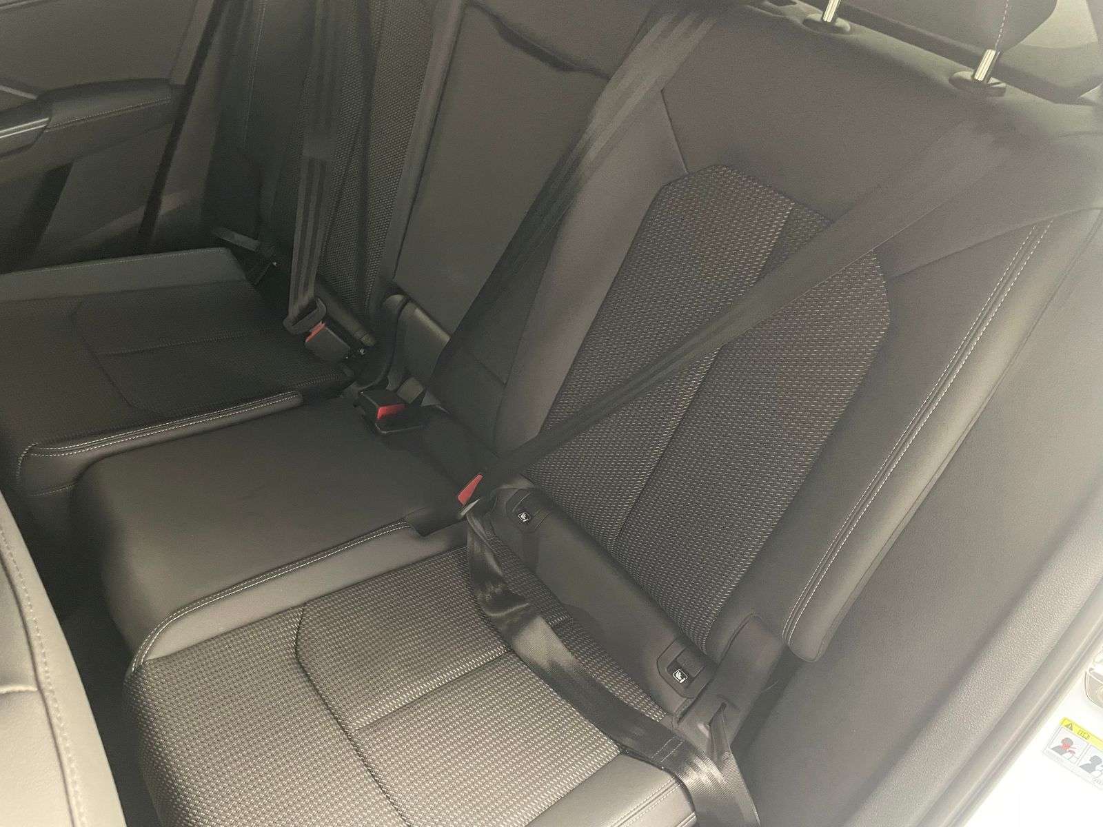 2023 AUDI Q3 2023 AUDI Q3