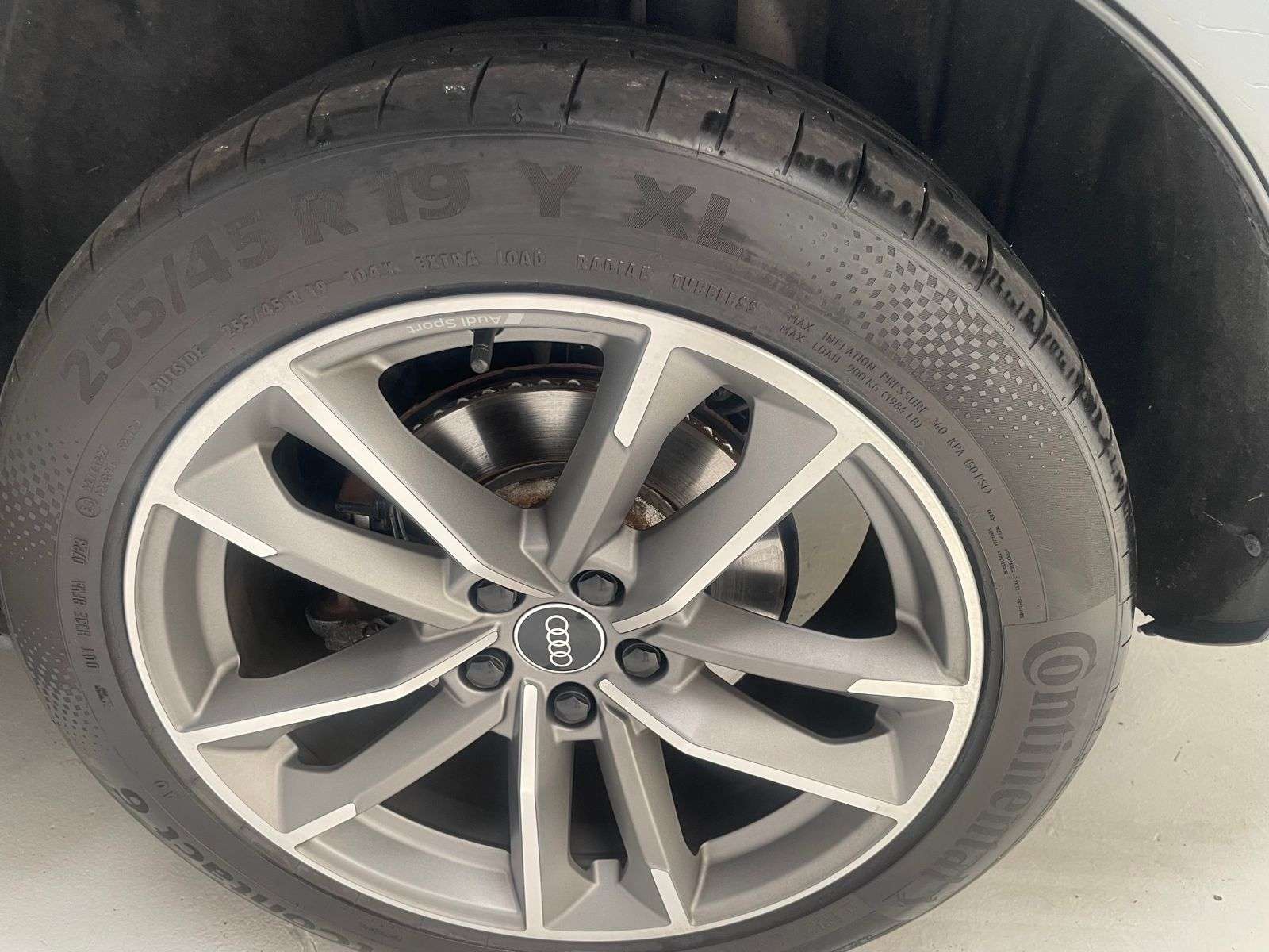 2023 AUDI Q3 2023 AUDI Q3